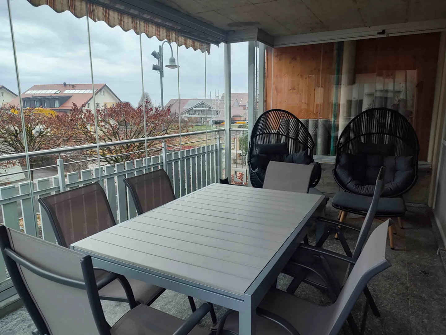 Appartamento con 4,5 stanze al 1° piano - Foto 1 di 9