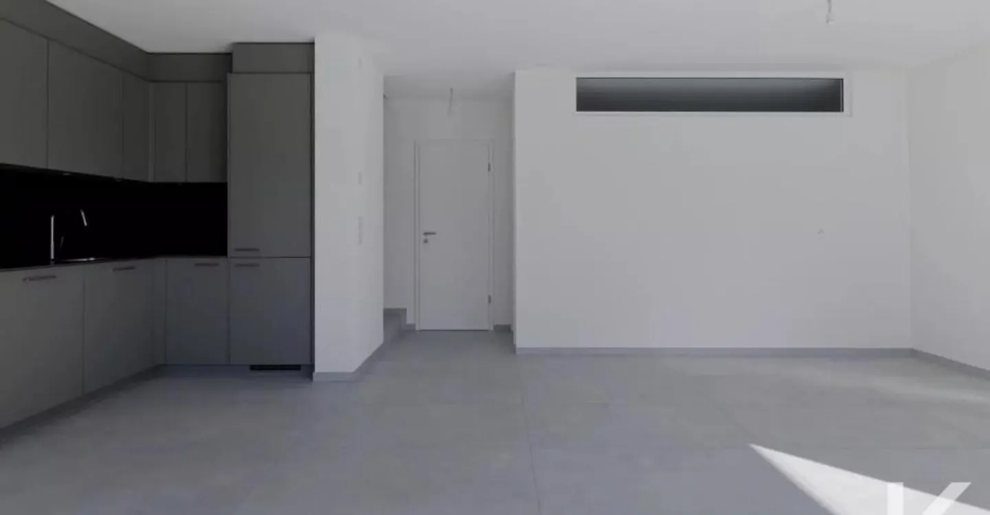 Magnifica villa a schiera in un quartiere residenziale - Foto 5 di 11