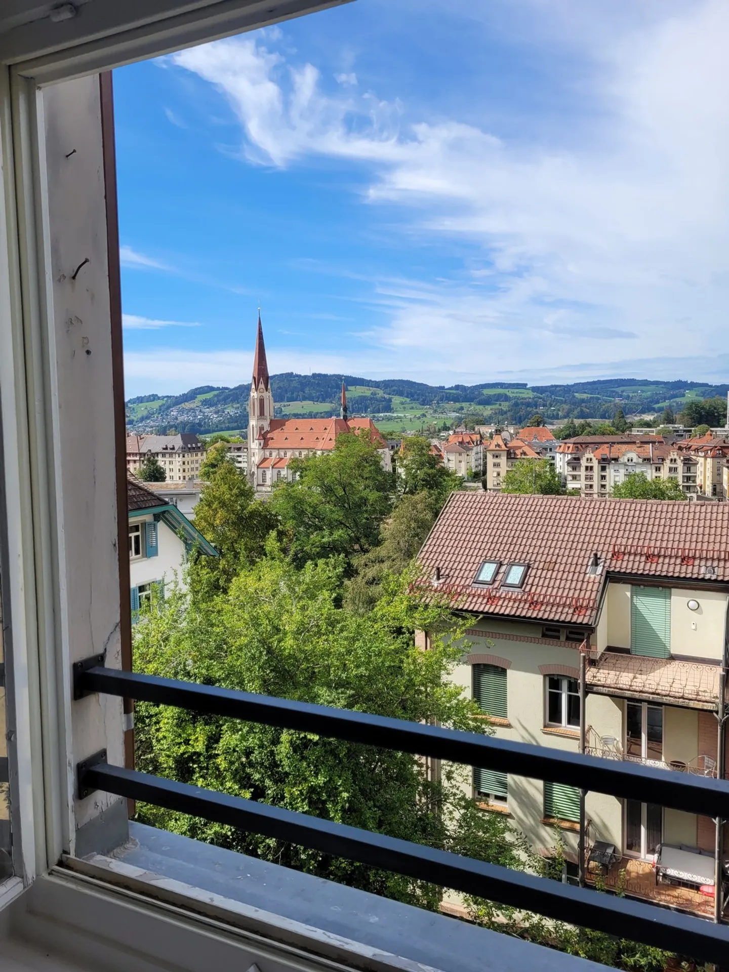 Bezahlbare Wohnung in Ruhiger Lage - Foto 1 von 9