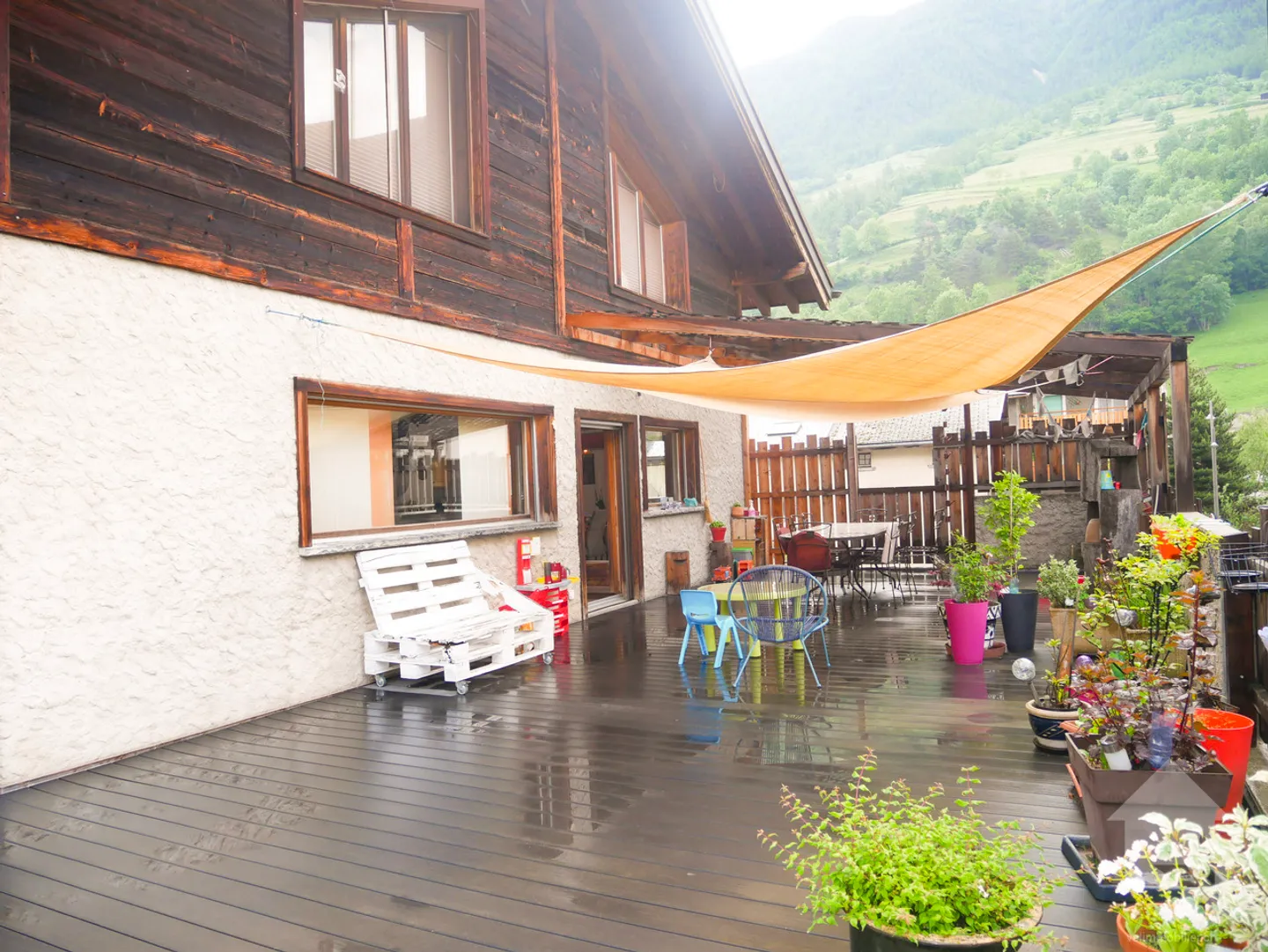 Grande villa familiare piena di fascino con un grande balcone di 100m2! - Foto 25 di 33