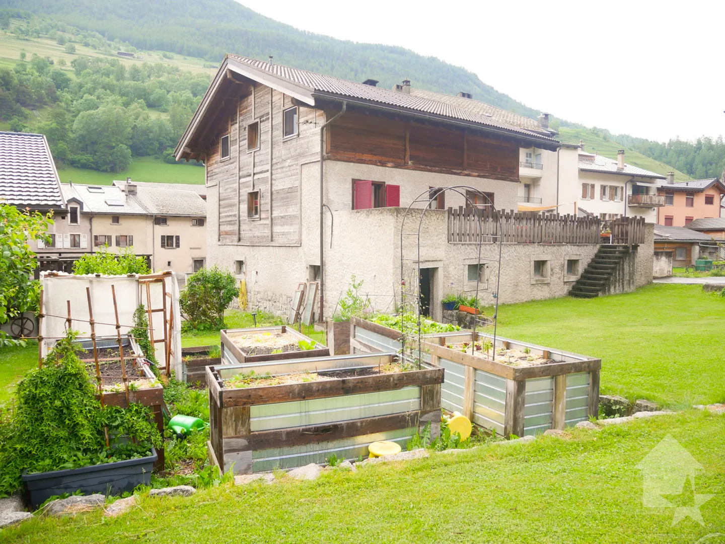 Grande villa familiare piena di fascino con un grande balcone di 100m2! - Foto 30 di 33