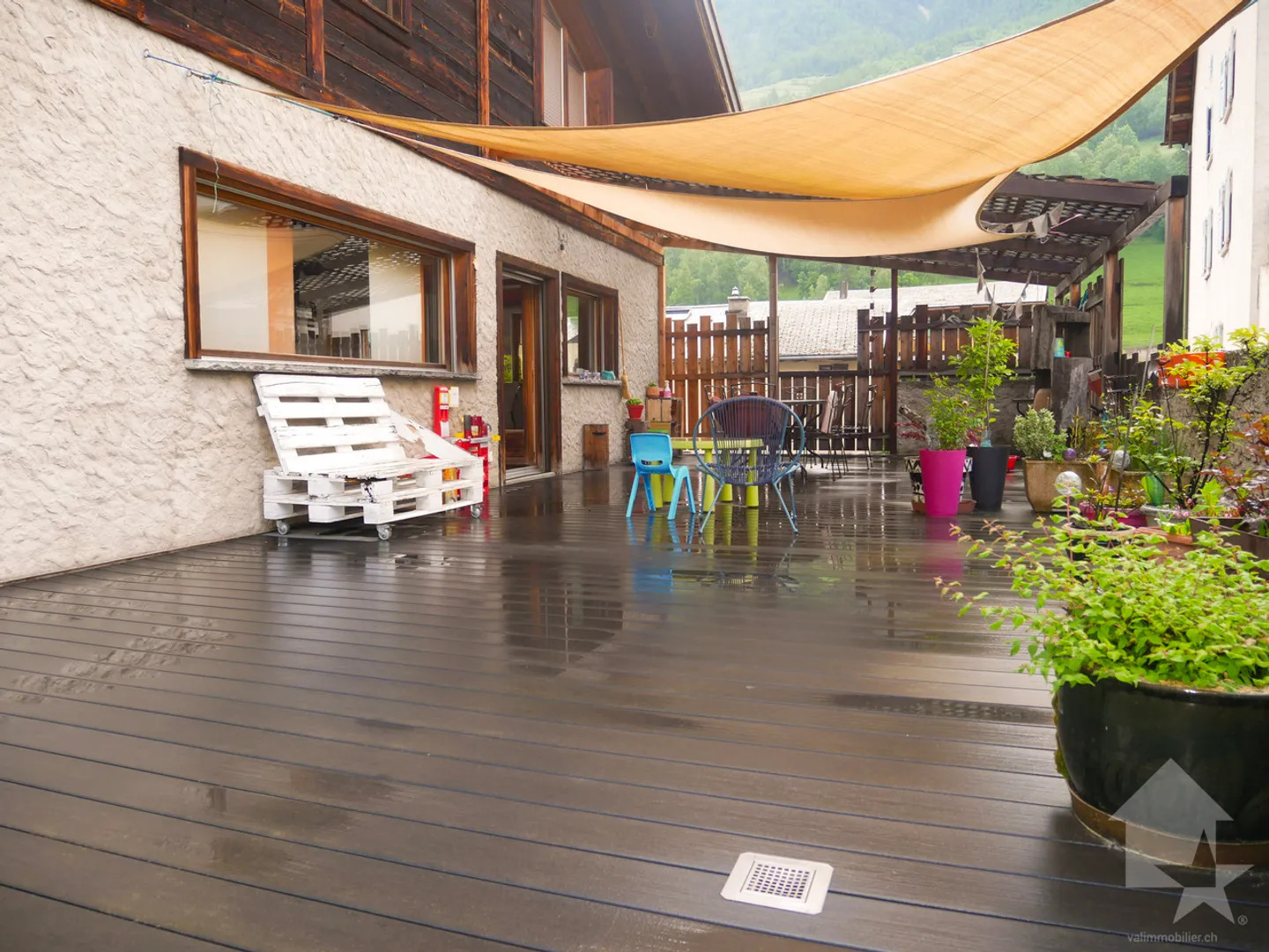 Grande villa familiare piena di fascino con un grande balcone di 100m2! - Foto 33 di 33