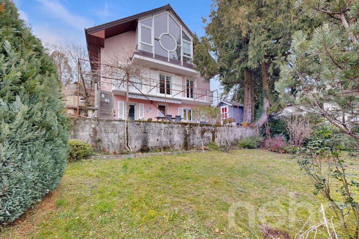 Charming Detached House with Views - Photo 3 of 12