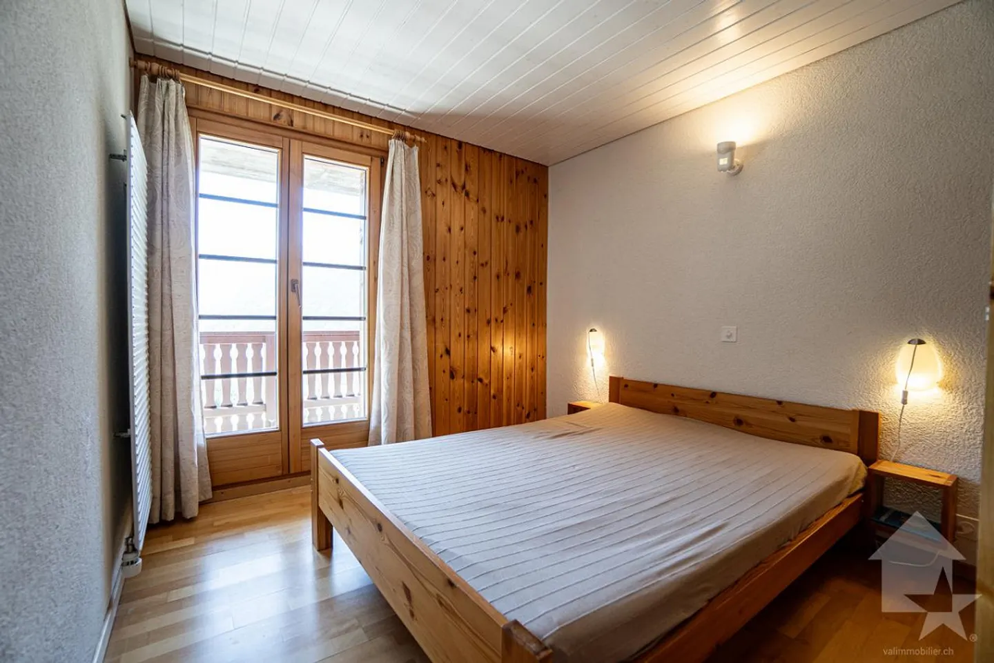 Charmante Triplex-Wohnung mit unabhängigem Studio - Foto 8 von 10