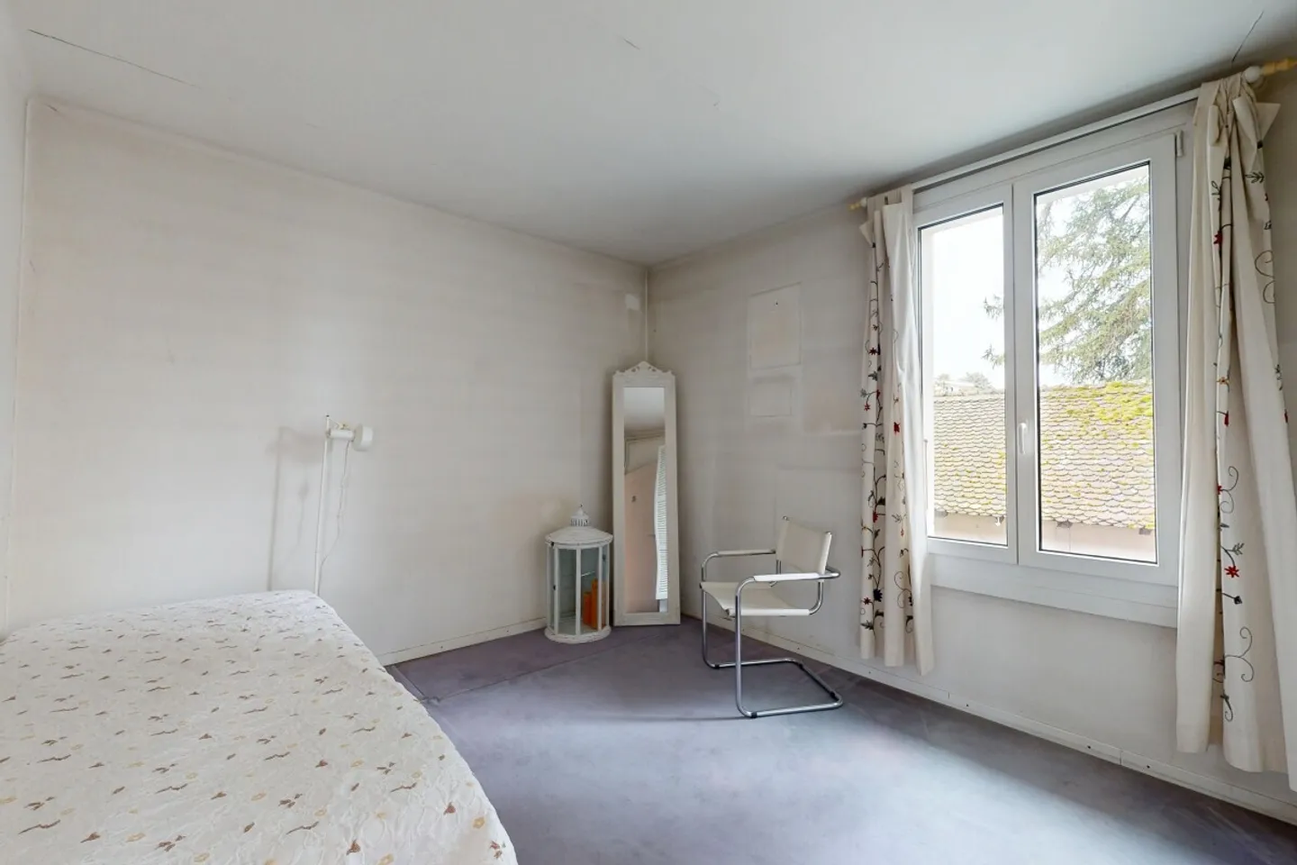 Charming Detached House with Views - Photo 12 of 12