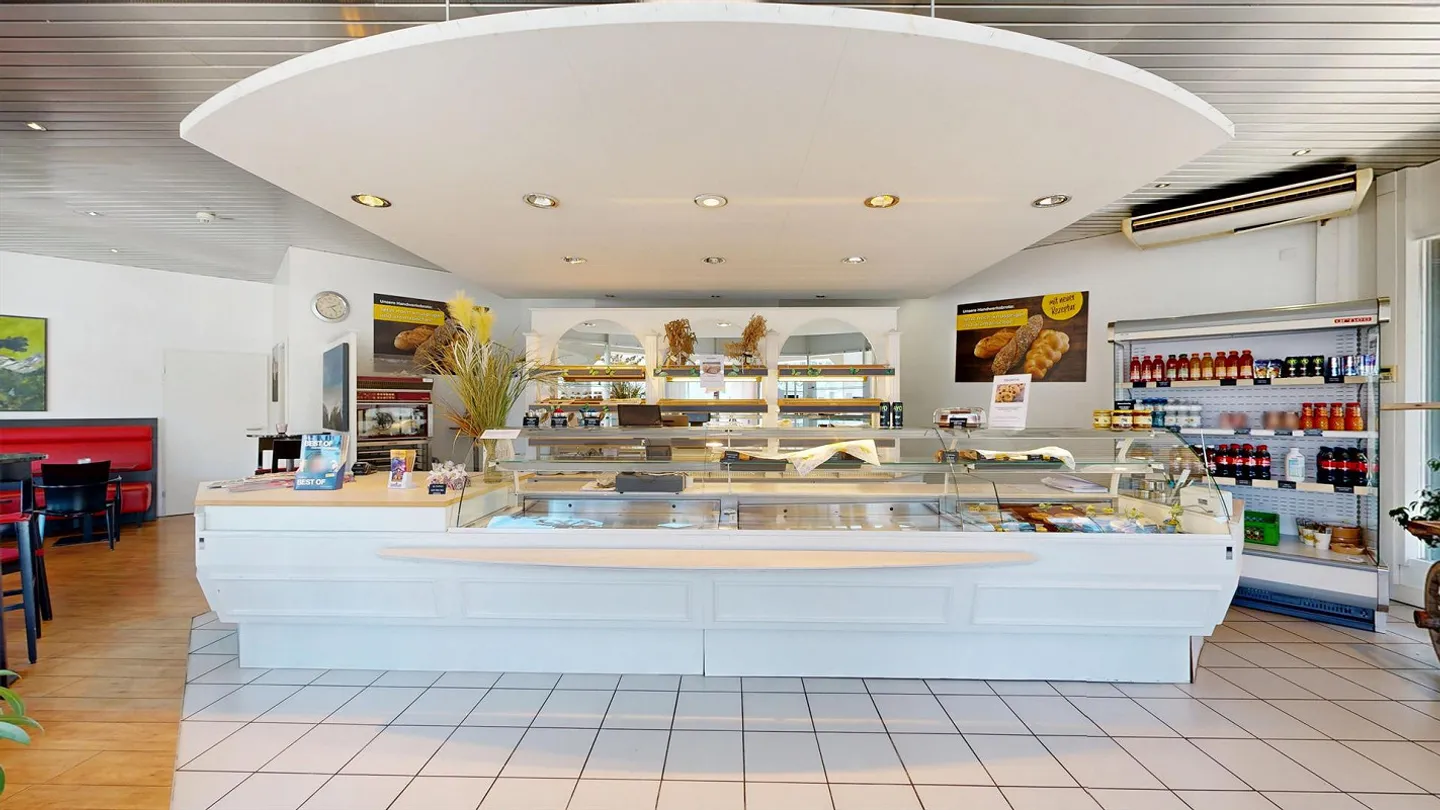 Central Commercial Space in Amriswil - Photo 1 of 6