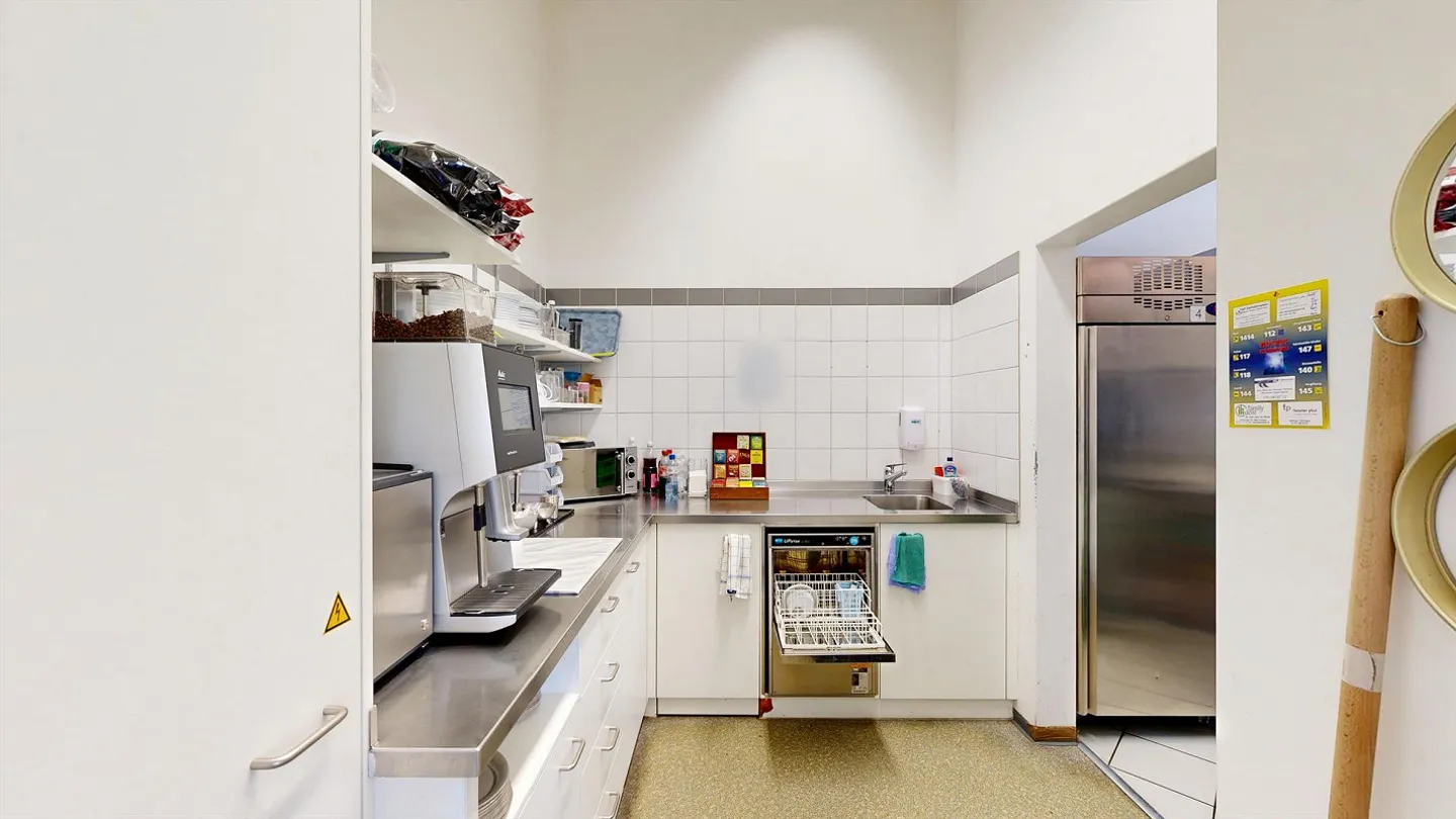 Central Commercial Space in Amriswil - Photo 3 of 6