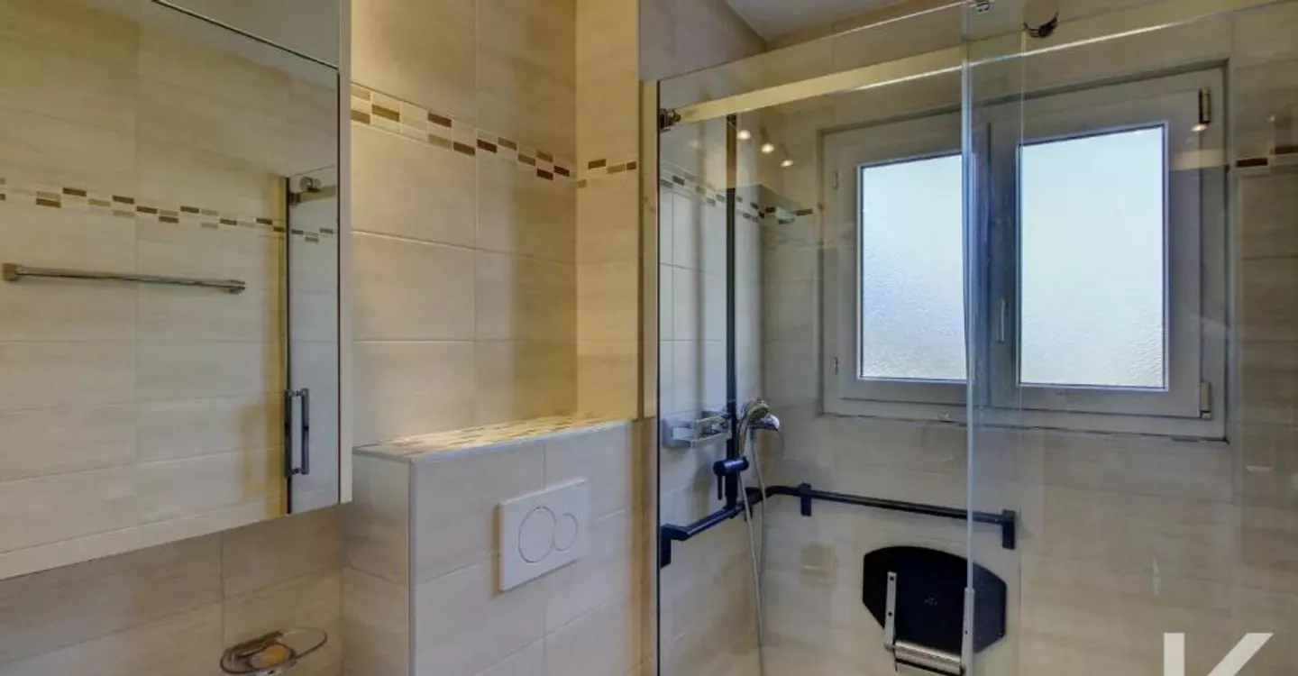 Appartamento di 4,5 locali nel cuore del villaggio di Vernayaz - Foto 9 di 10