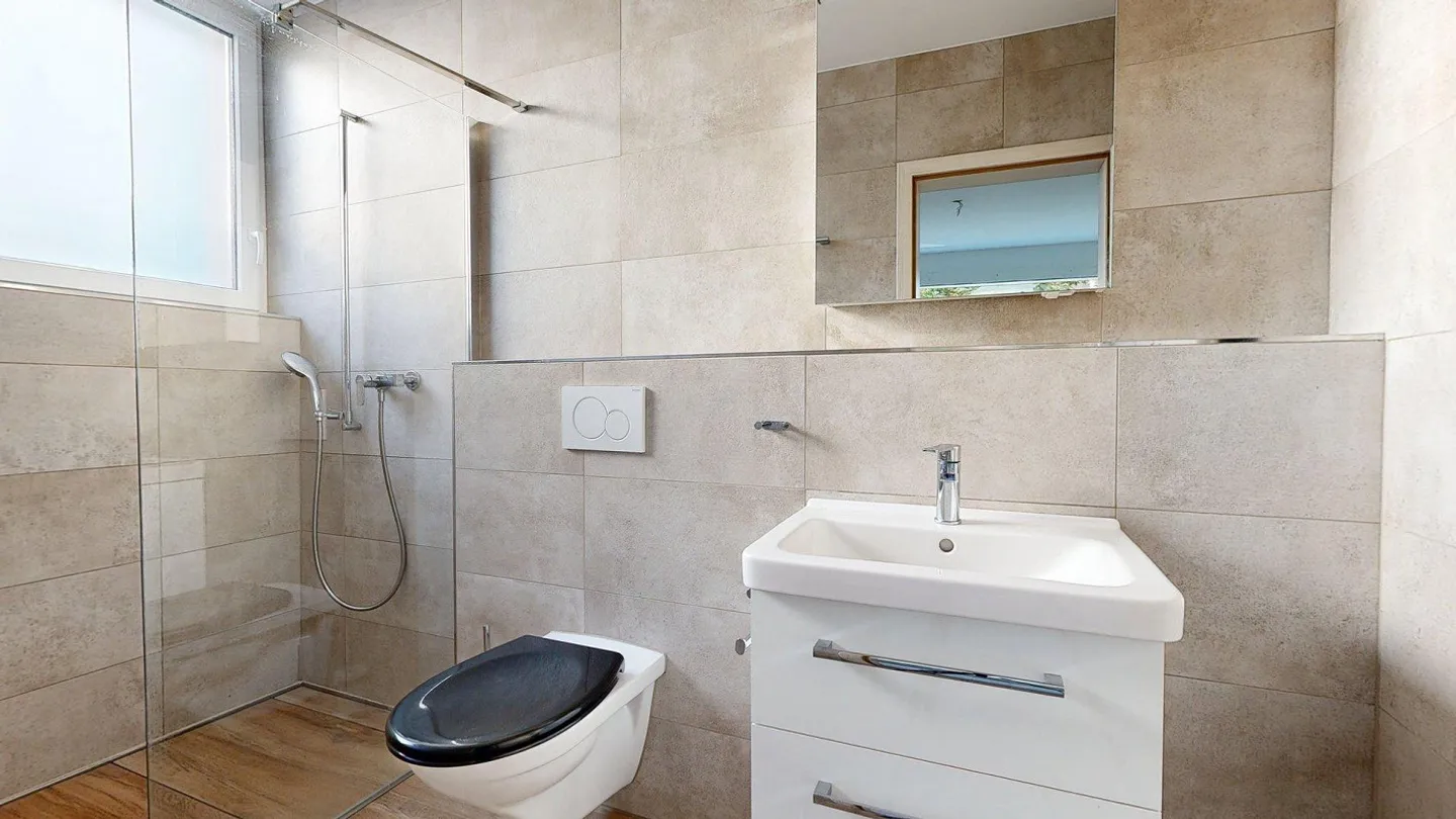 Appartement moderne de 4,5 pièces avec grand espace extérieur à apprécier - Photo 10 sur 16