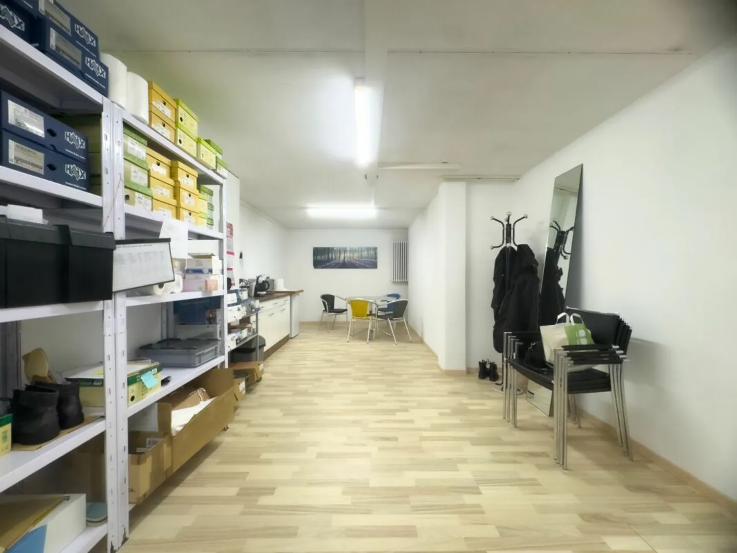 Schönes Gewerbeobjekt, sehr gut gelegen mit stabilem Ertrag. - Foto 6 von 10