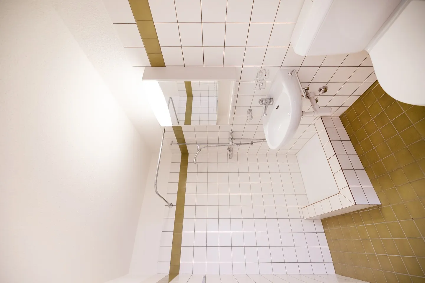 Bright and spacious apartment - Photo 7 of 8