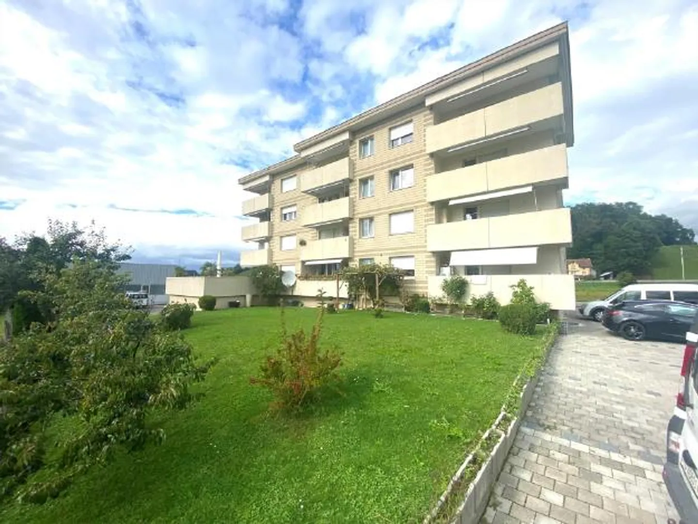 Appartamento di 4,5 stanze soleggiato in affitto nel bellissimo Thurgovia - Foto 1 di 12