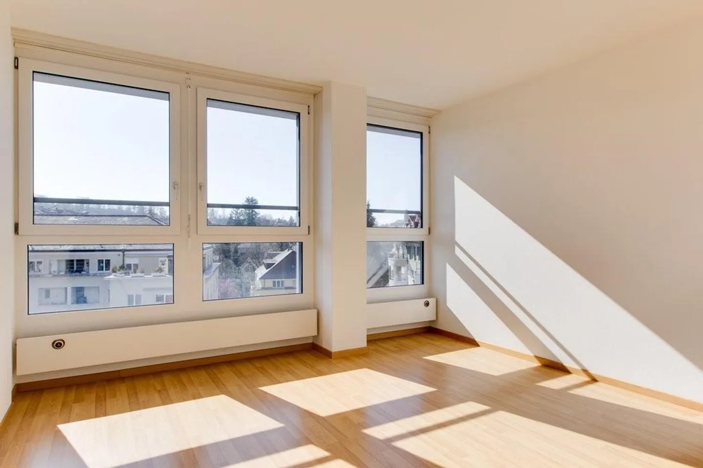Helle Wohnung mit Stadtblick - Foto 6 von 8