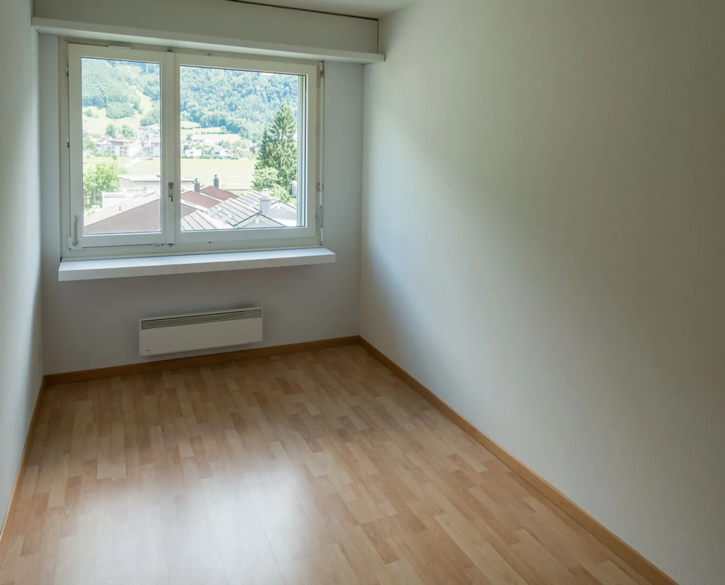 Apartment with a View of the Mountains - Photo 9 of 10