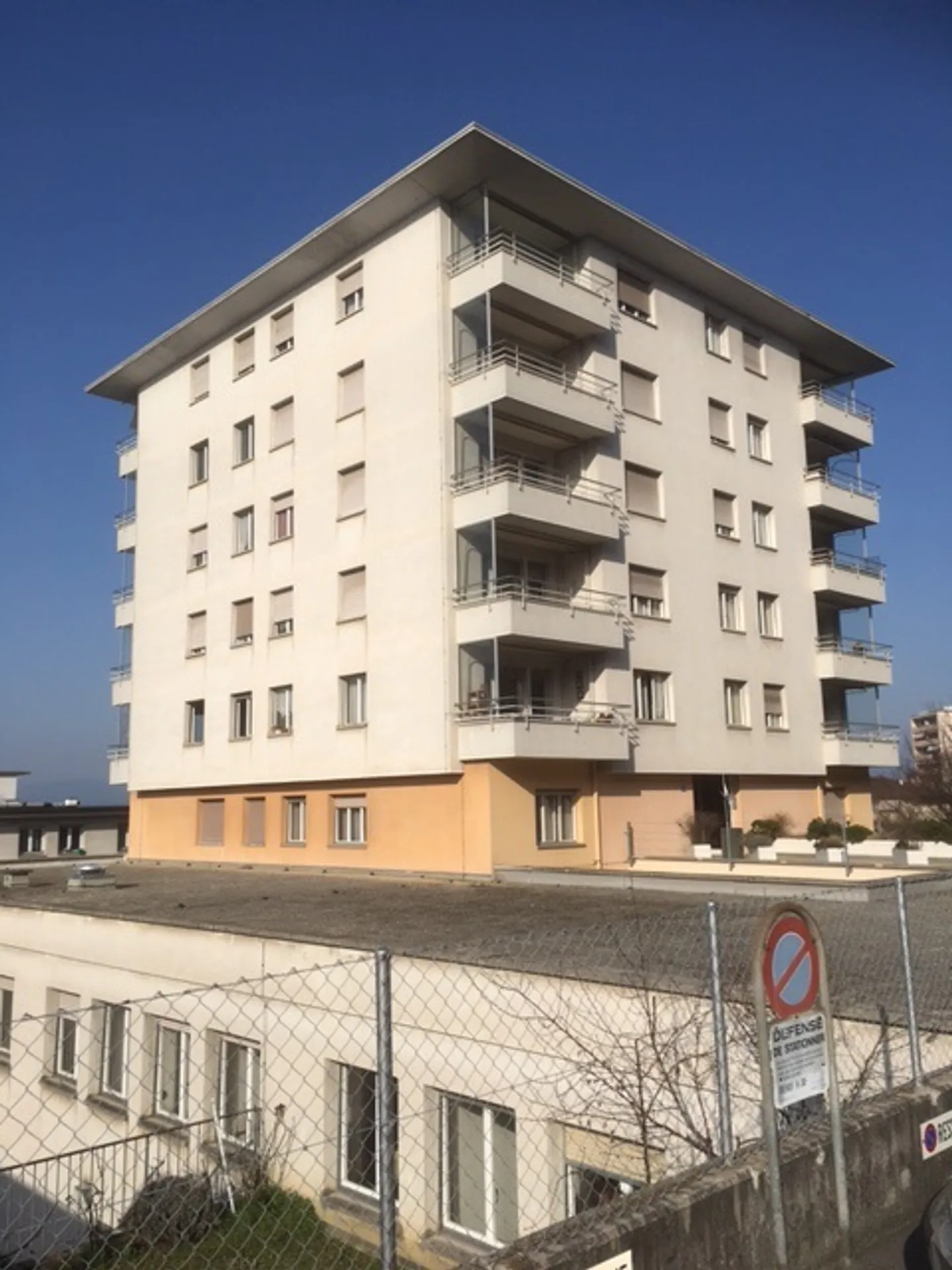 Ufficio 7 stanze - Foto 1 di 1