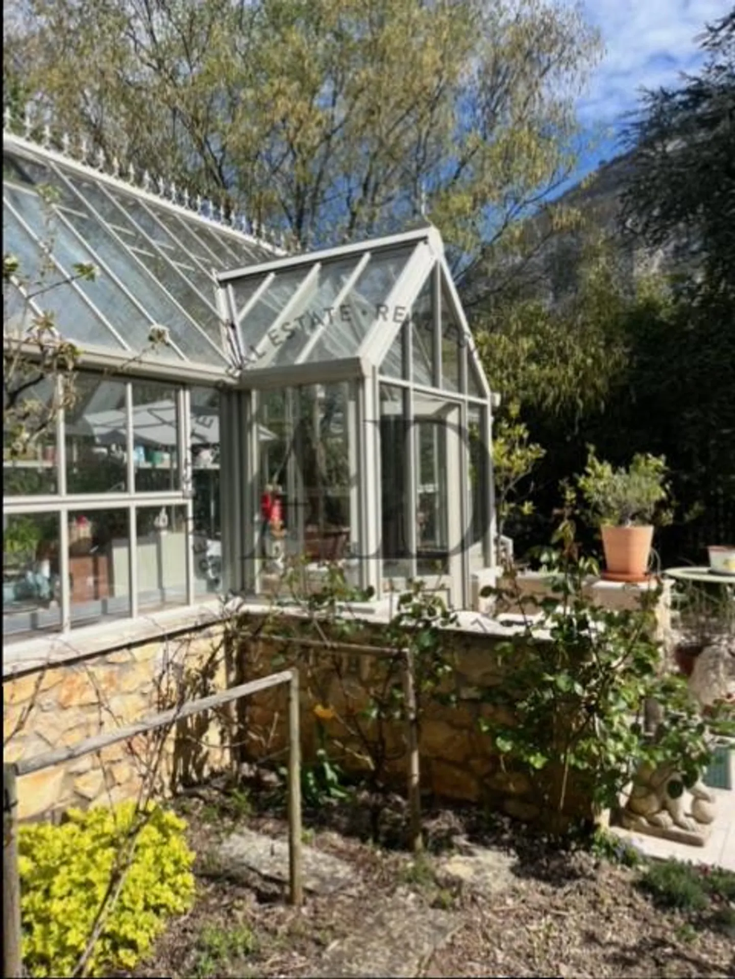 Charming Farmhouse in Veyrier - Photo 4 of 4