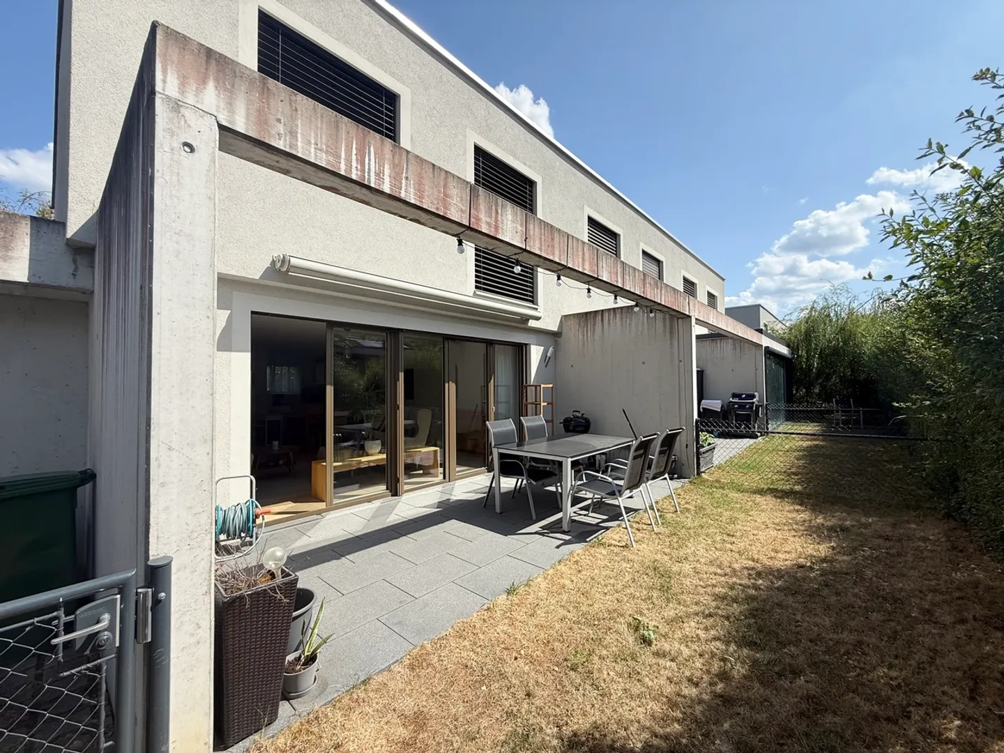 Modernes Reiheneckhaus in Reinach - Foto 6 von 13