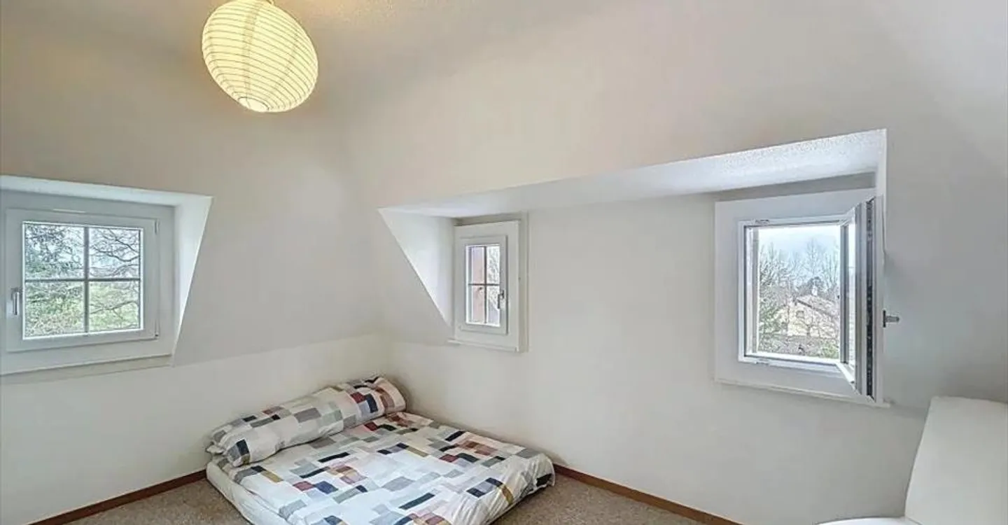 Charming Apartment in Epalinges - Photo 3 of 4
