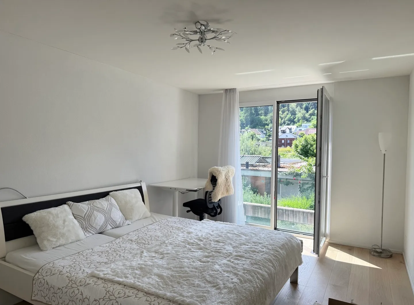 Modernes Reiheneckhaus in Reinach - Foto 11 von 13