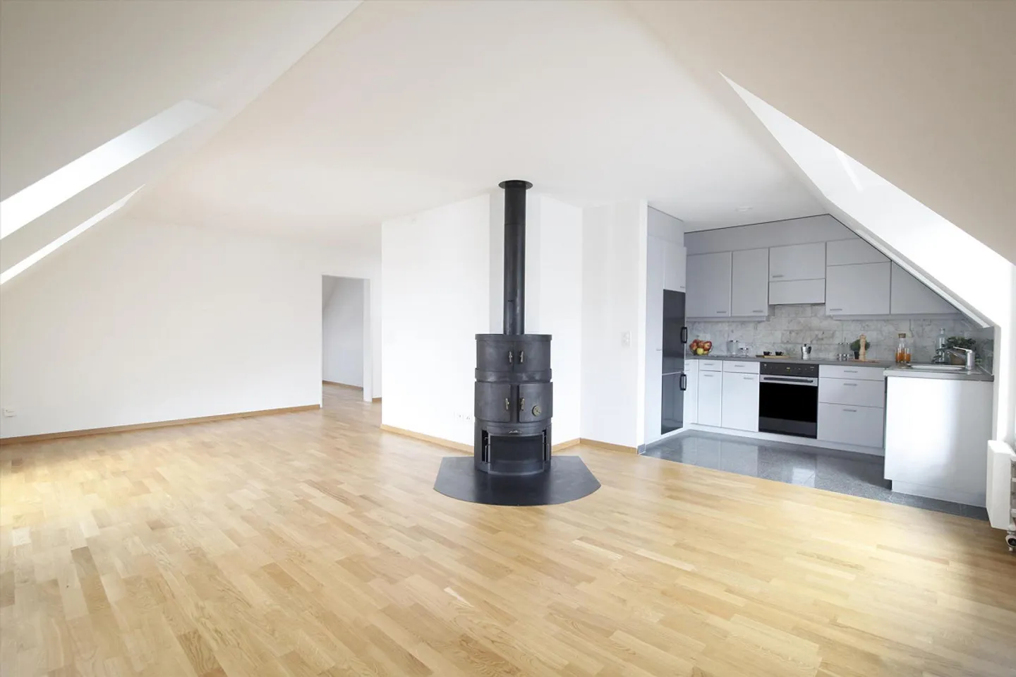 Mieten ohne Kaution! Zentrale Wohnung mit Schwedenofen! - Photo 3 sur 7
