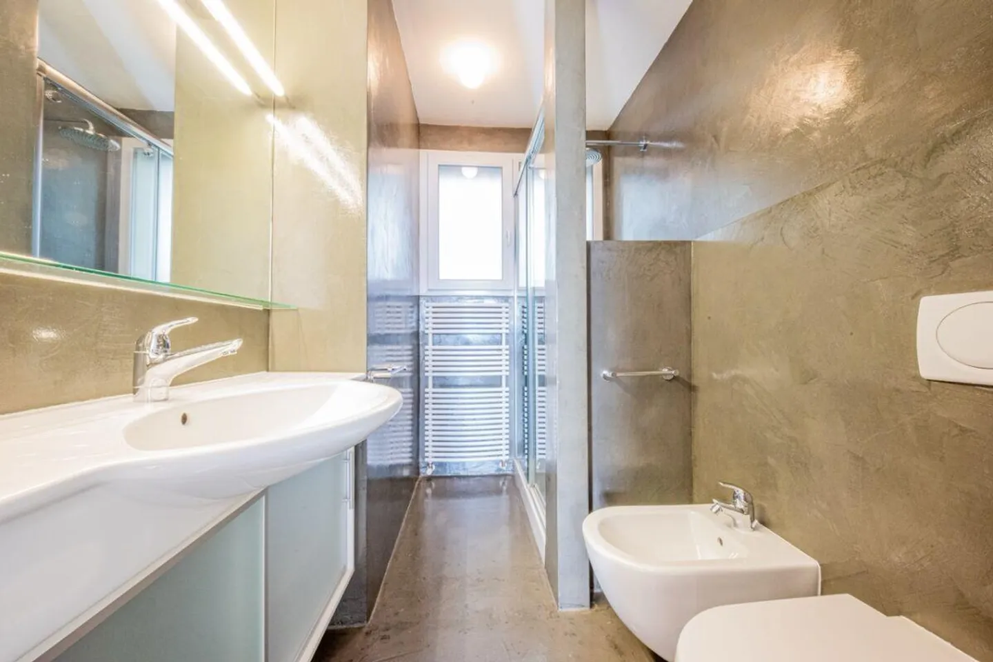 Boutique-Wohnung mit Panoramablick auf den Luganersee | Exc... - Foto 7 von 8