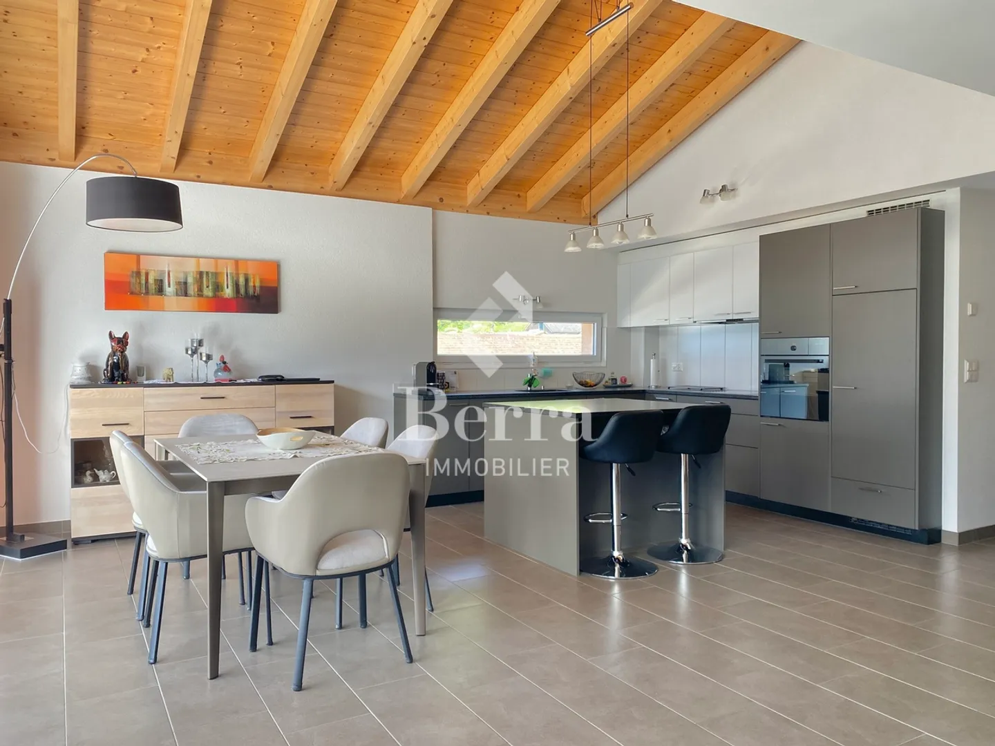 Charming Duplex with Mountain View - Photo 3 of 17