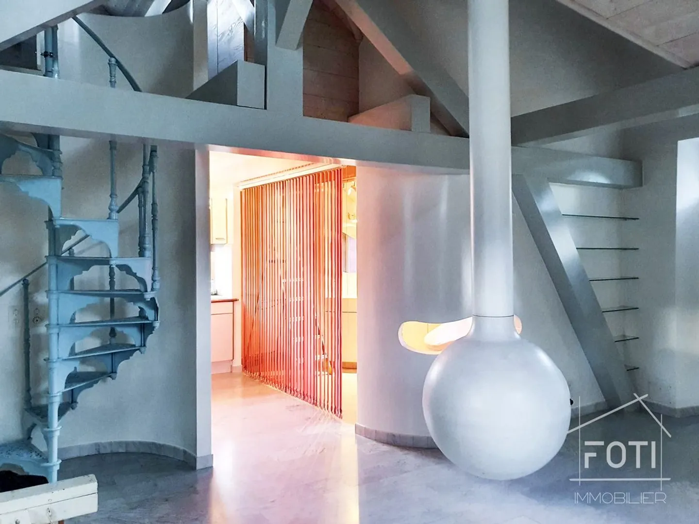 Residential building for sale - Photo 7 of 13