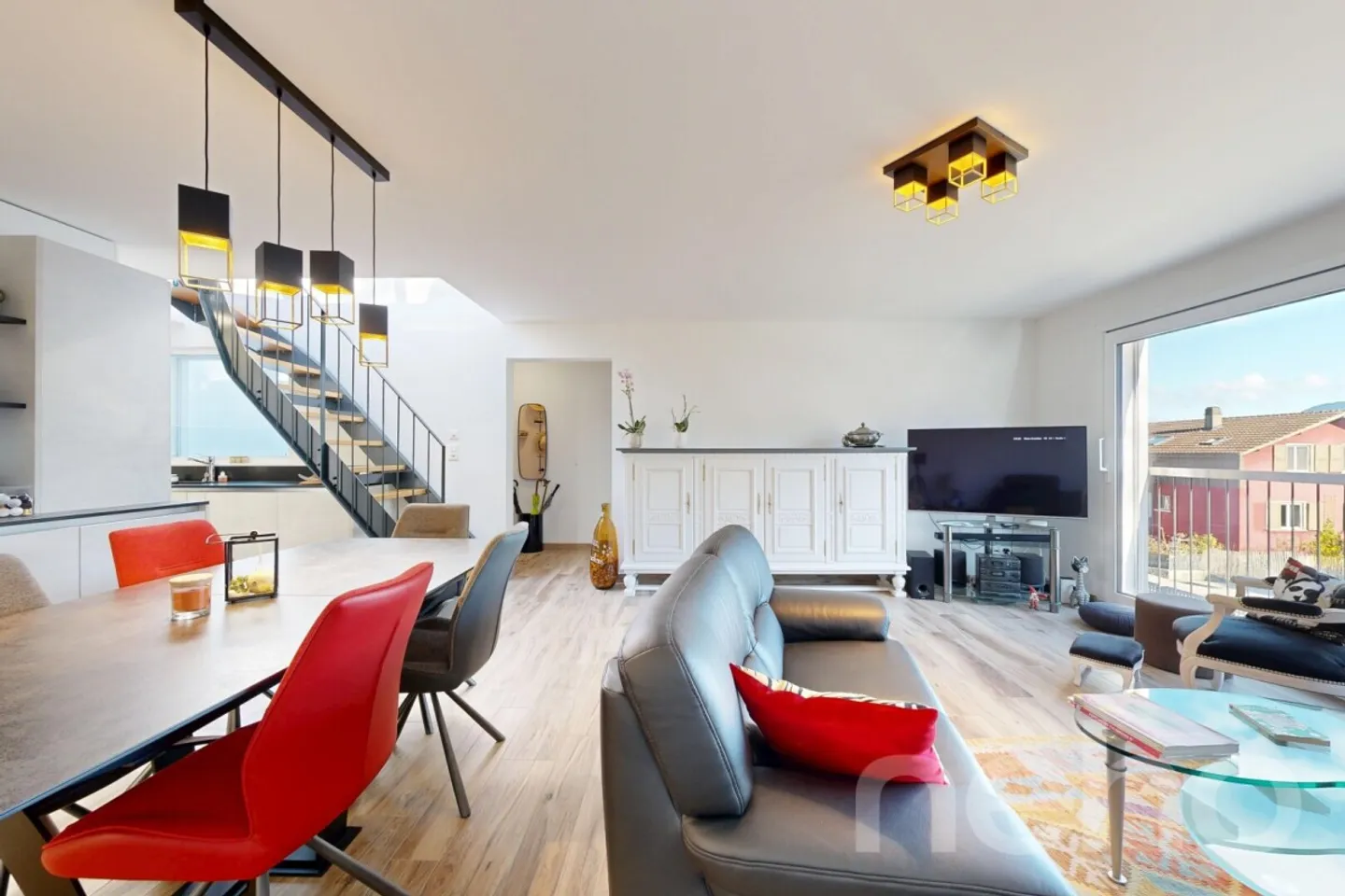 Élégant 4,5 pièces de 100 m² , lumière et vue époustouflante - Photo 4 of 12