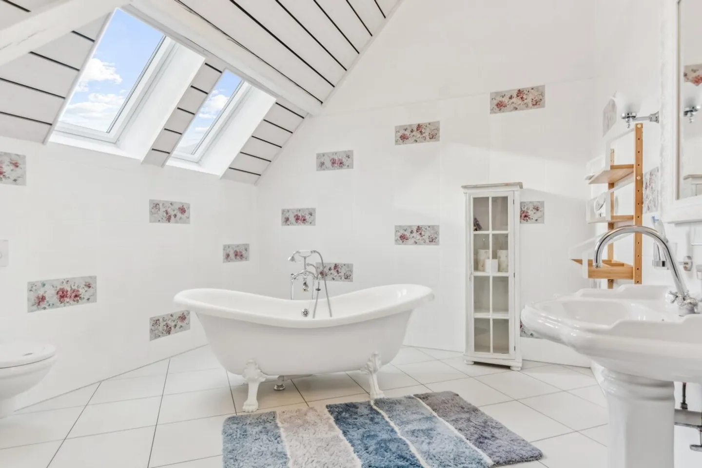 Un rifugio per l'anima e la luce nel cuore del Giura bernese - Foto 28 di 32