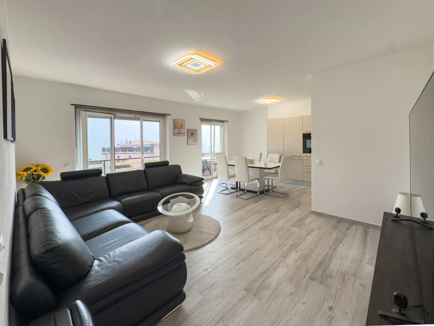 Wohnung mit Seesicht in Melide - Foto 1 von 10