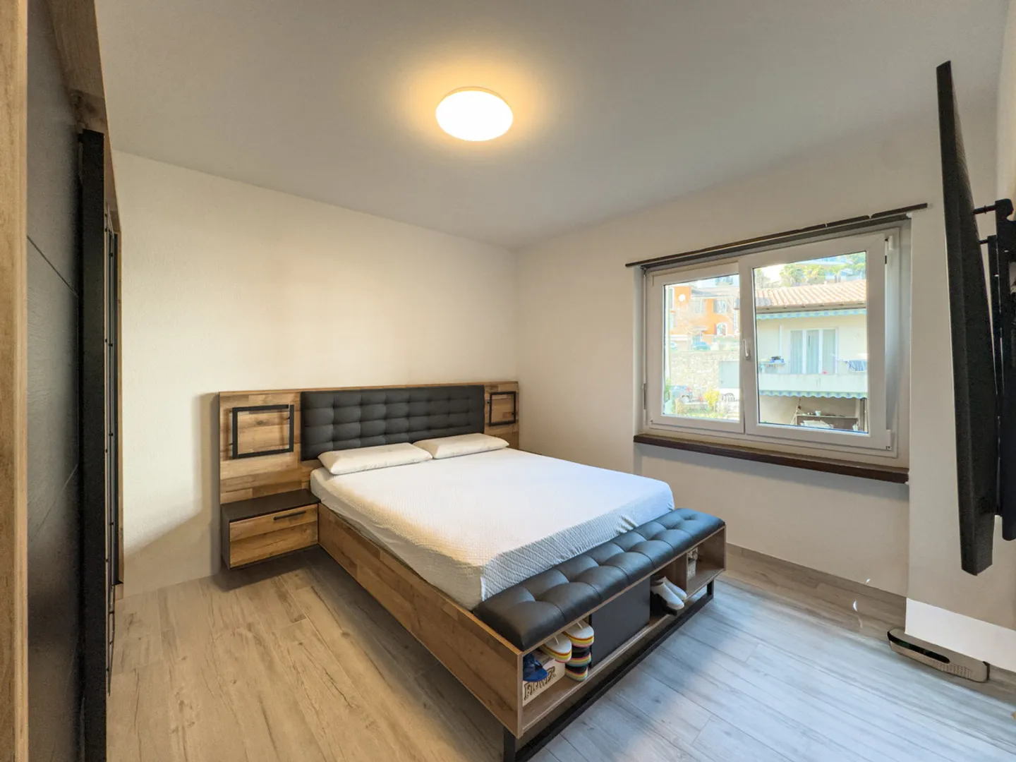 Wohnung mit Seesicht in Melide - Foto 3 von 10