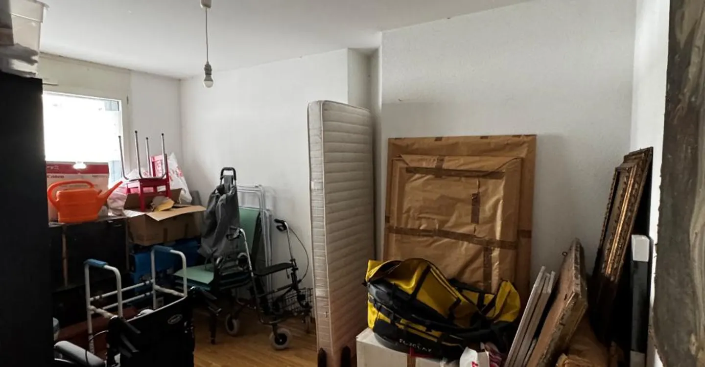 4,5-Zimmer-Wohnung in einer Eigentümergemeinschaft mit Keller im Erdgeschoss und Parkplatz - Foto 8 von 12