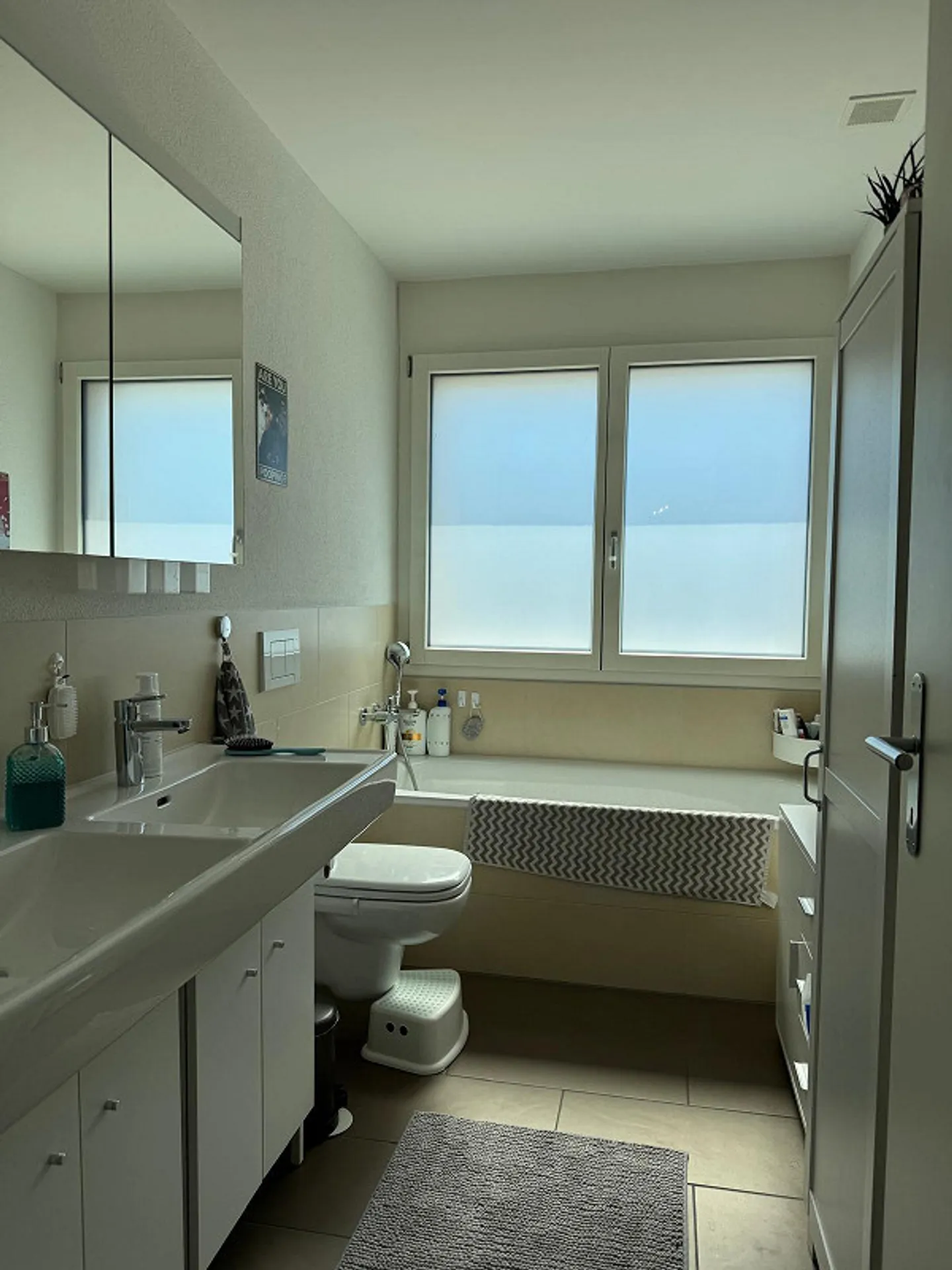 Centrally located with a wonderful view - Photo 6 of 11