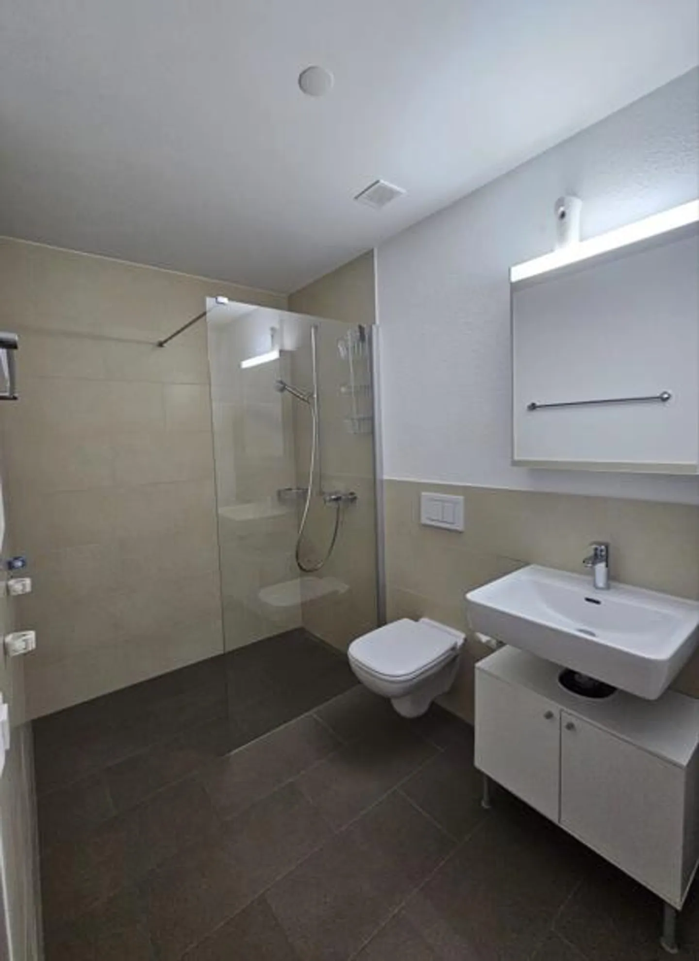 Centrally located with a wonderful view - Photo 7 of 11