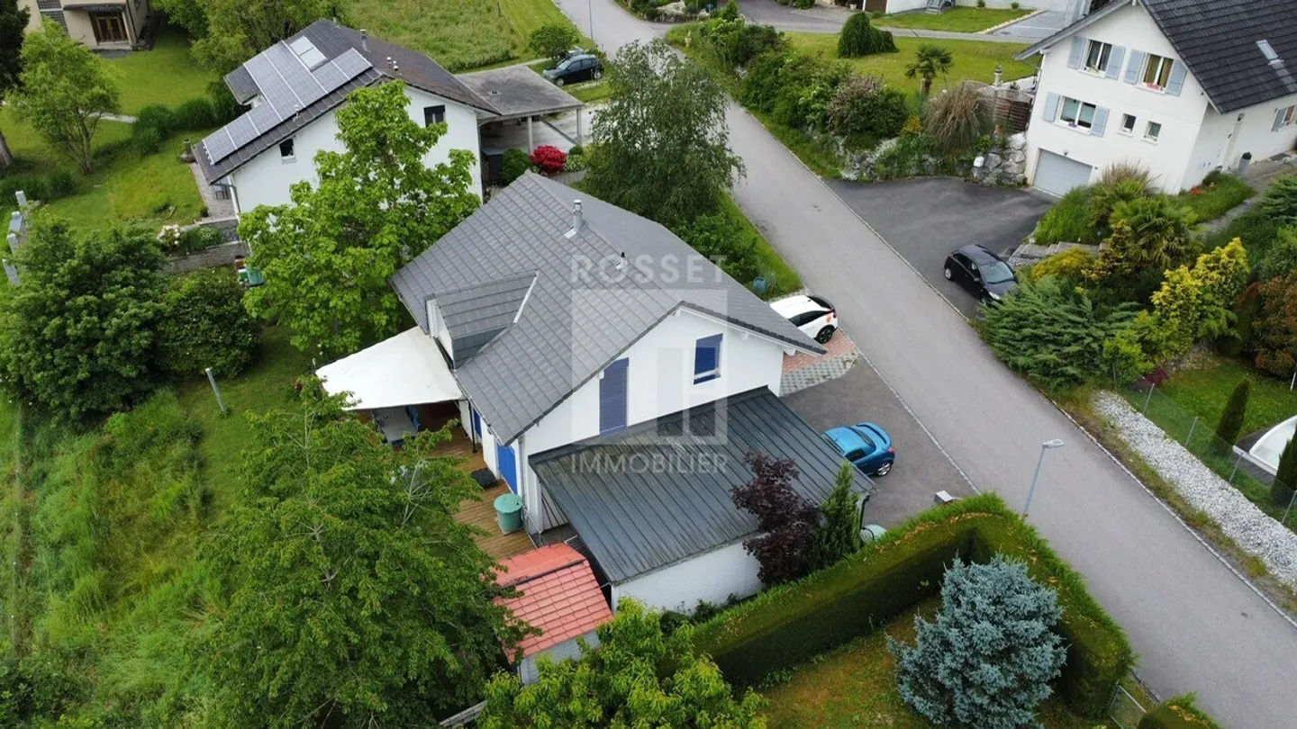 4,5-Zimmer-Haus - Foto 4 von 8