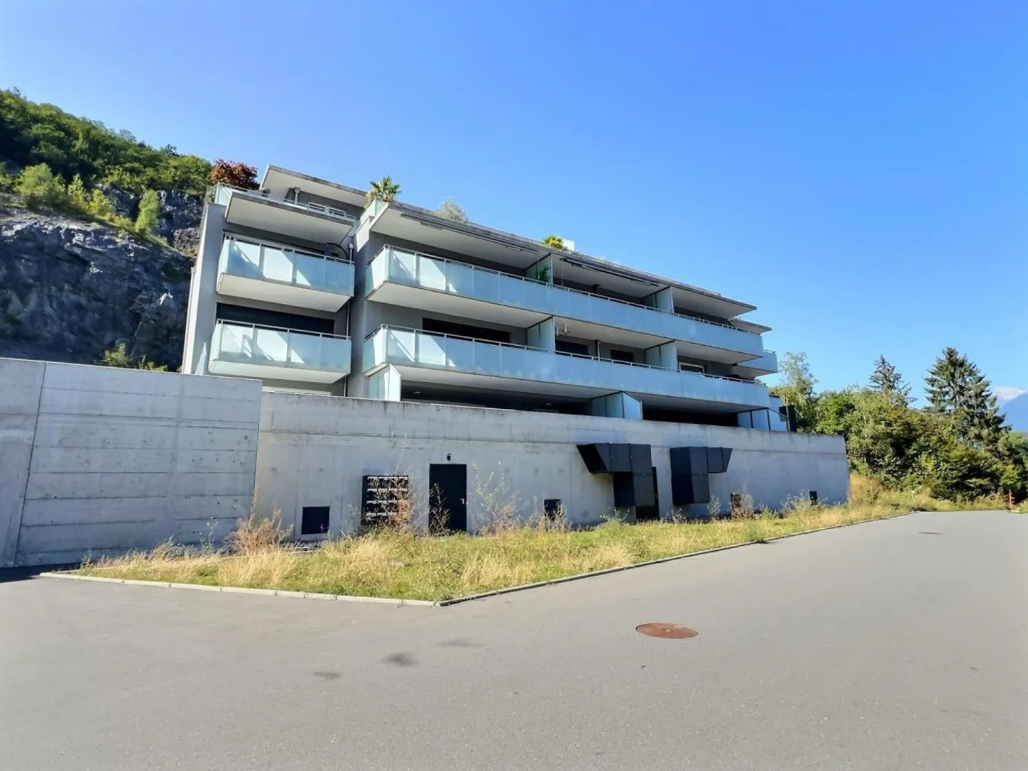 Magnificent 4.5 rooms in Monthey - Photo 1 of 13