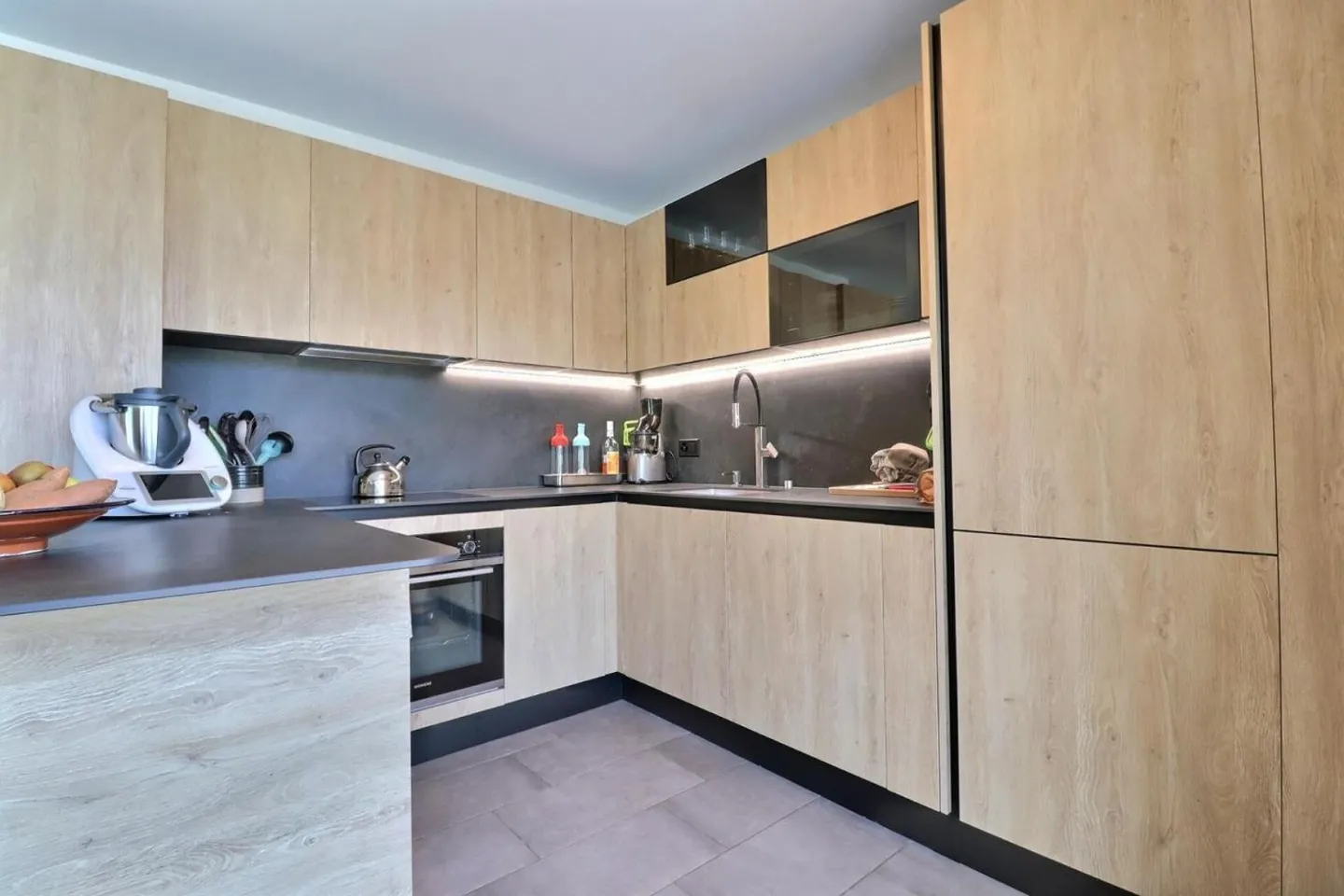 Magnificent 4.5 rooms in Monthey - Photo 3 of 13