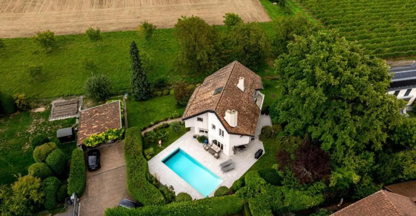 7,5-Zimmer-Haus - Foto 1 von 7