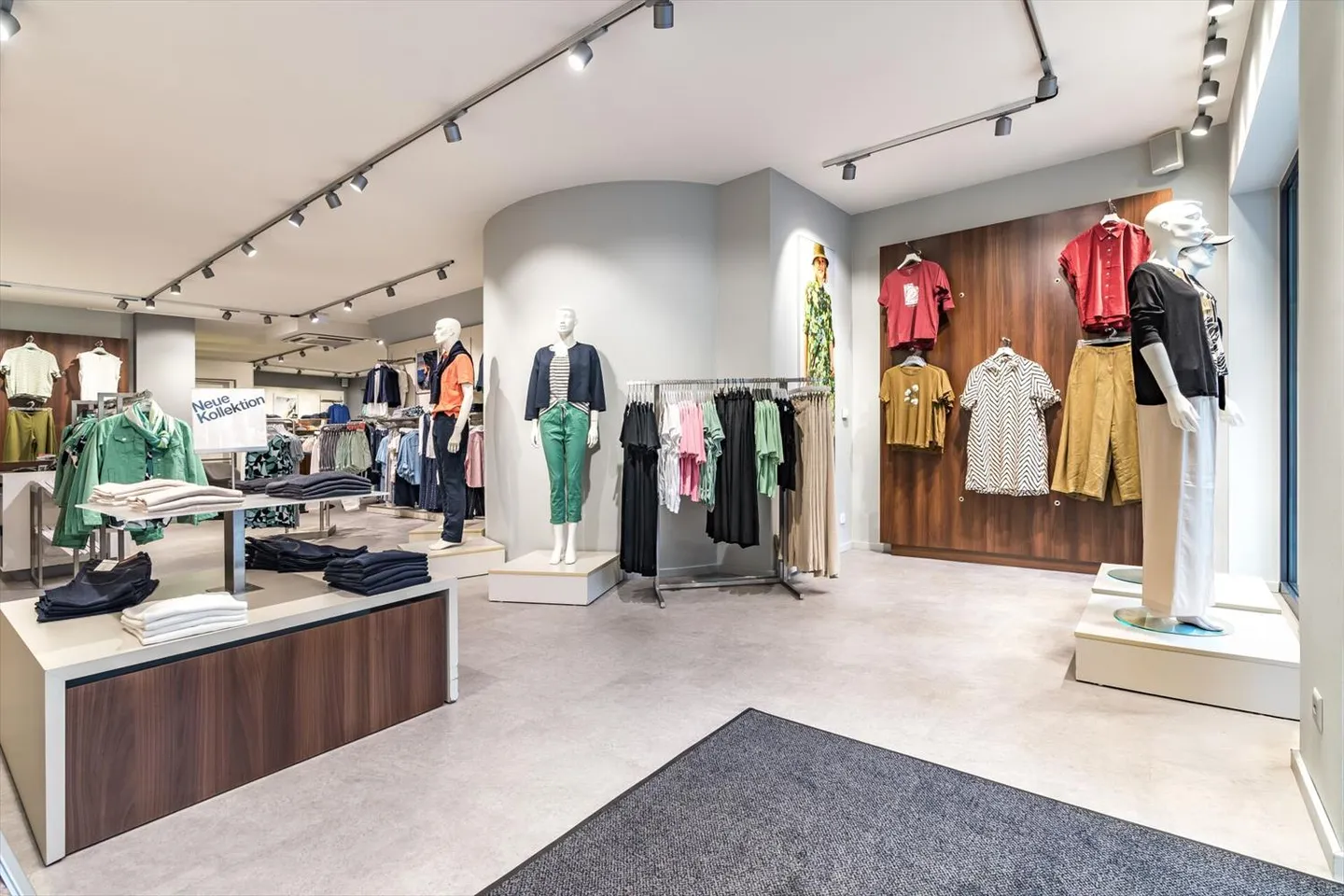 Commercial space in the most central location in Visp - versatile use - Photo 6 of 13