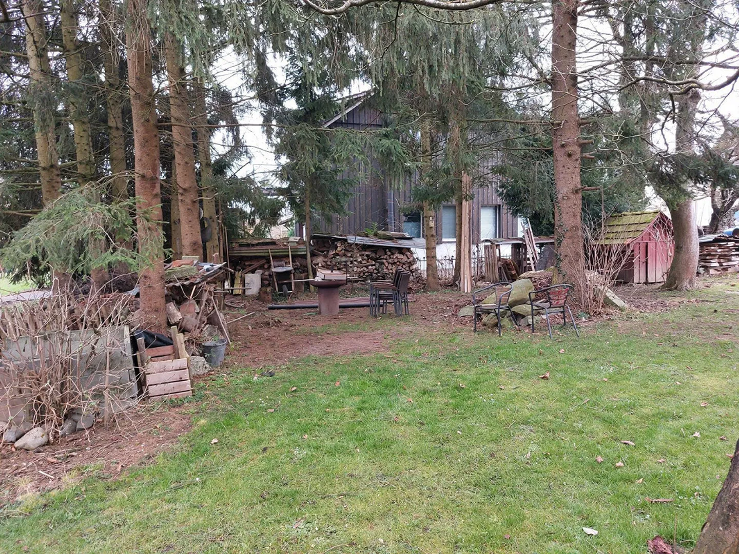 Ottima camera doppia arredata in una casa di campagna - Foto 11 di 17