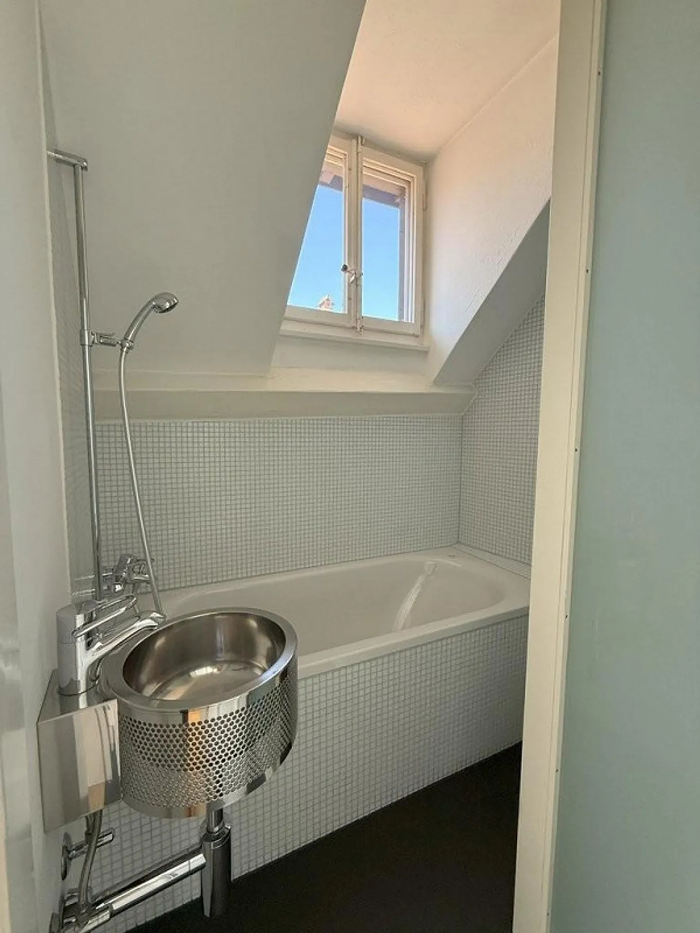 Votre nouveau bijou résidentiel dans la vieille ville de Berne inférieure ! - Photo 9 sur 12