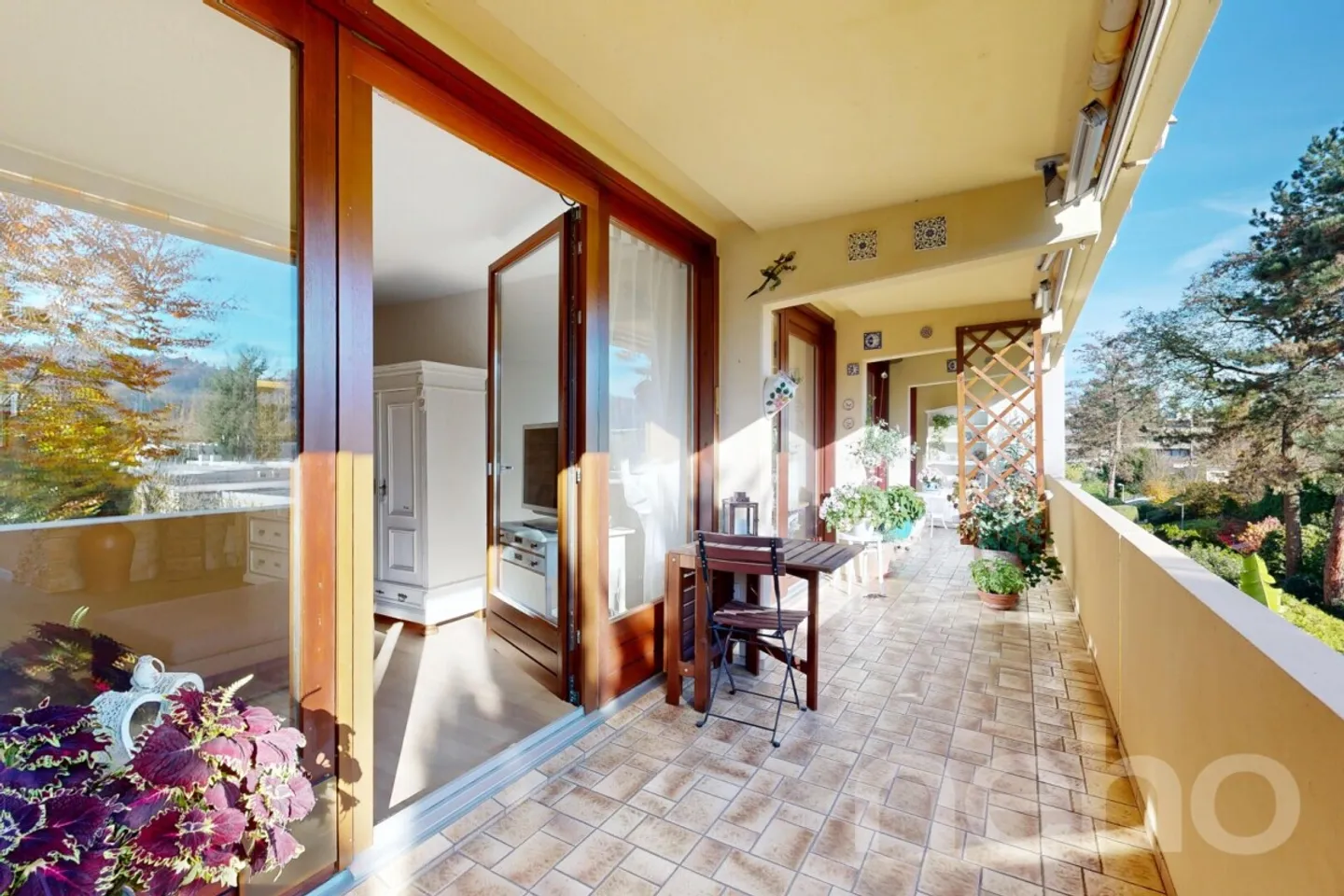 Grosszügige 5.5-Zimmer-Wohnung mit sonnigem Balkon in Rheinfelden - Foto 3 von 12