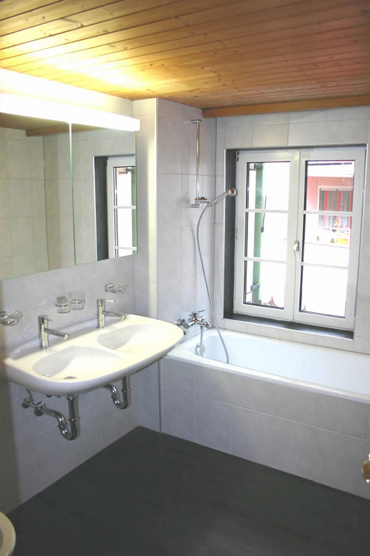Mehrfamilienhaus mit Potenzial - Foto 12 von 23