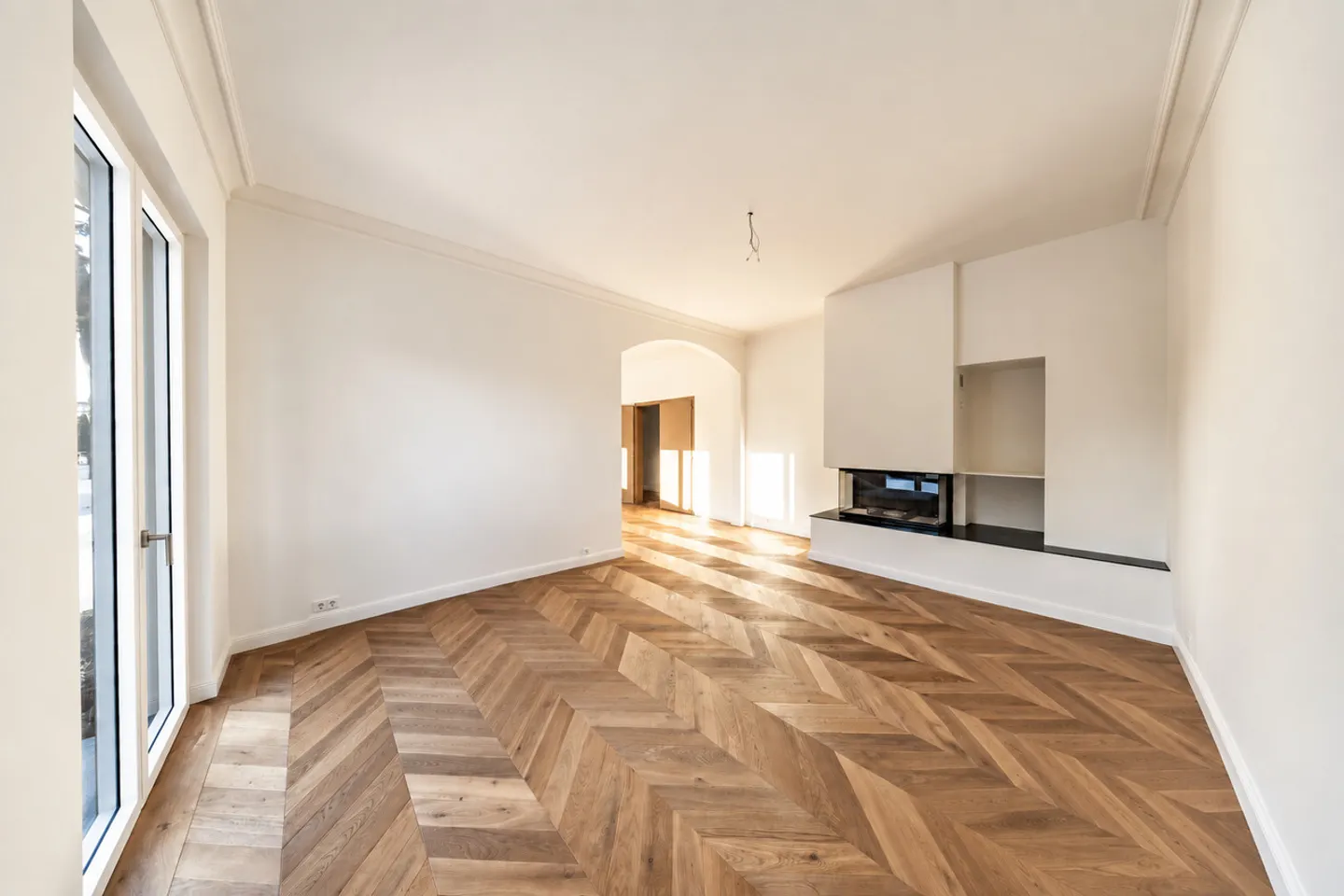 Villa luxueuse de 10 pièces - Photo 6 sur 14