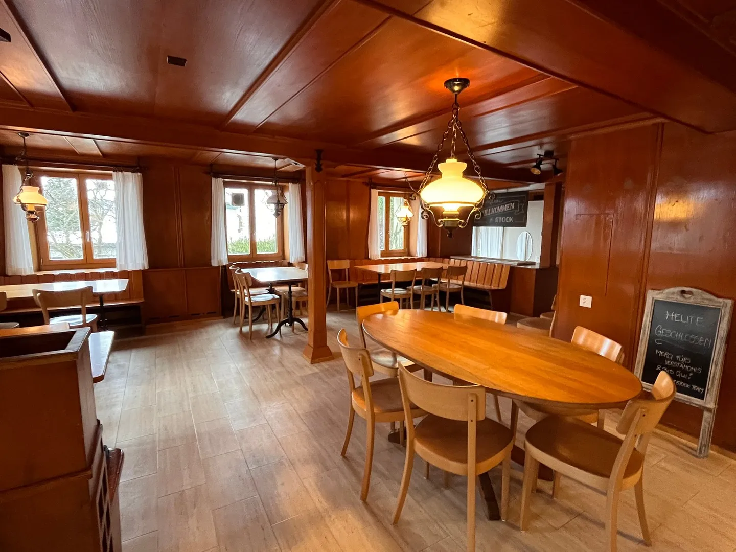 Neuer Pächter gesucht: Restaurant mit schöner See -und Bergsicht - Foto 3 von 10