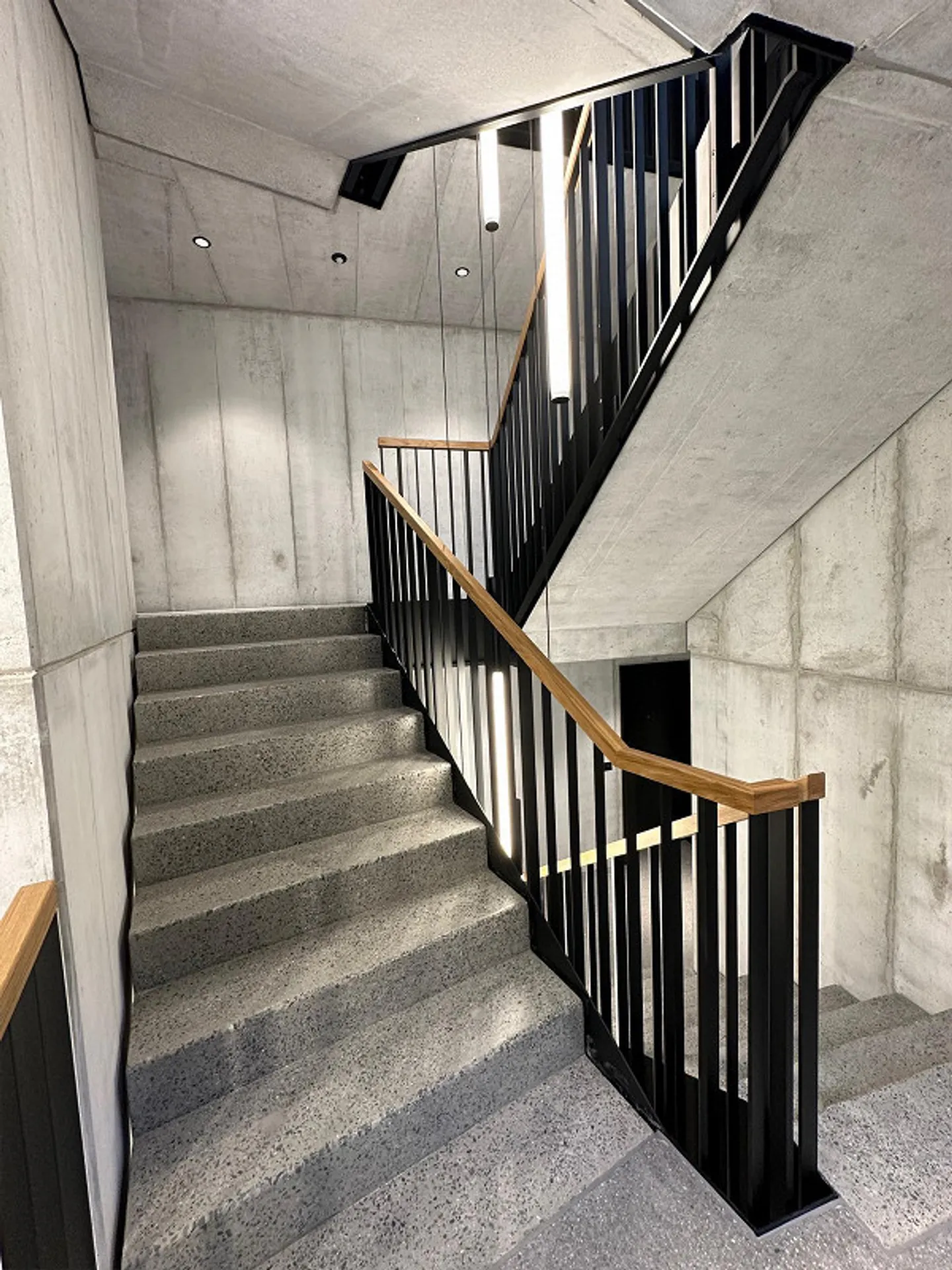 Nouvel appartement de 3 ½ pièces dans le Hergiswil fiscalement avantageux - Photo 3 sur 9