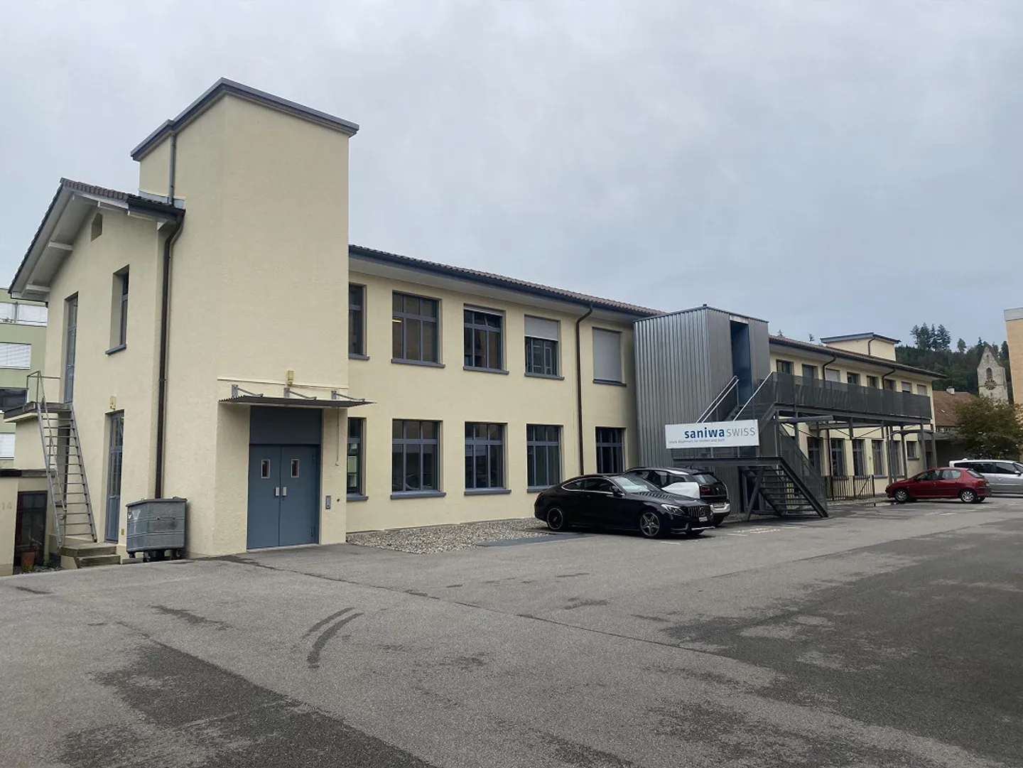 Vielseitig nutzbarer Gewerberaum in Schöftland - Foto 1 von 13