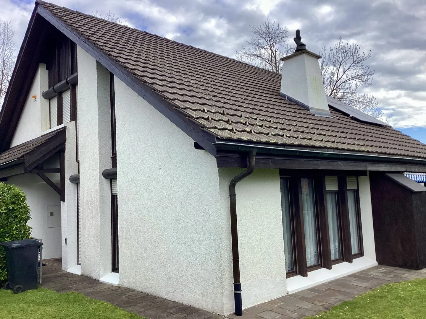 Casa unifamiliare spaziosa e speciale in una posizione tranquilla. Nessuna casa 0815! - Foto 11 di 14