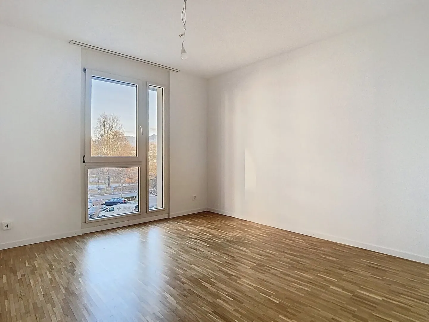 Appartamento ristrutturato di 5,5 stanze - Foto 3 di 10