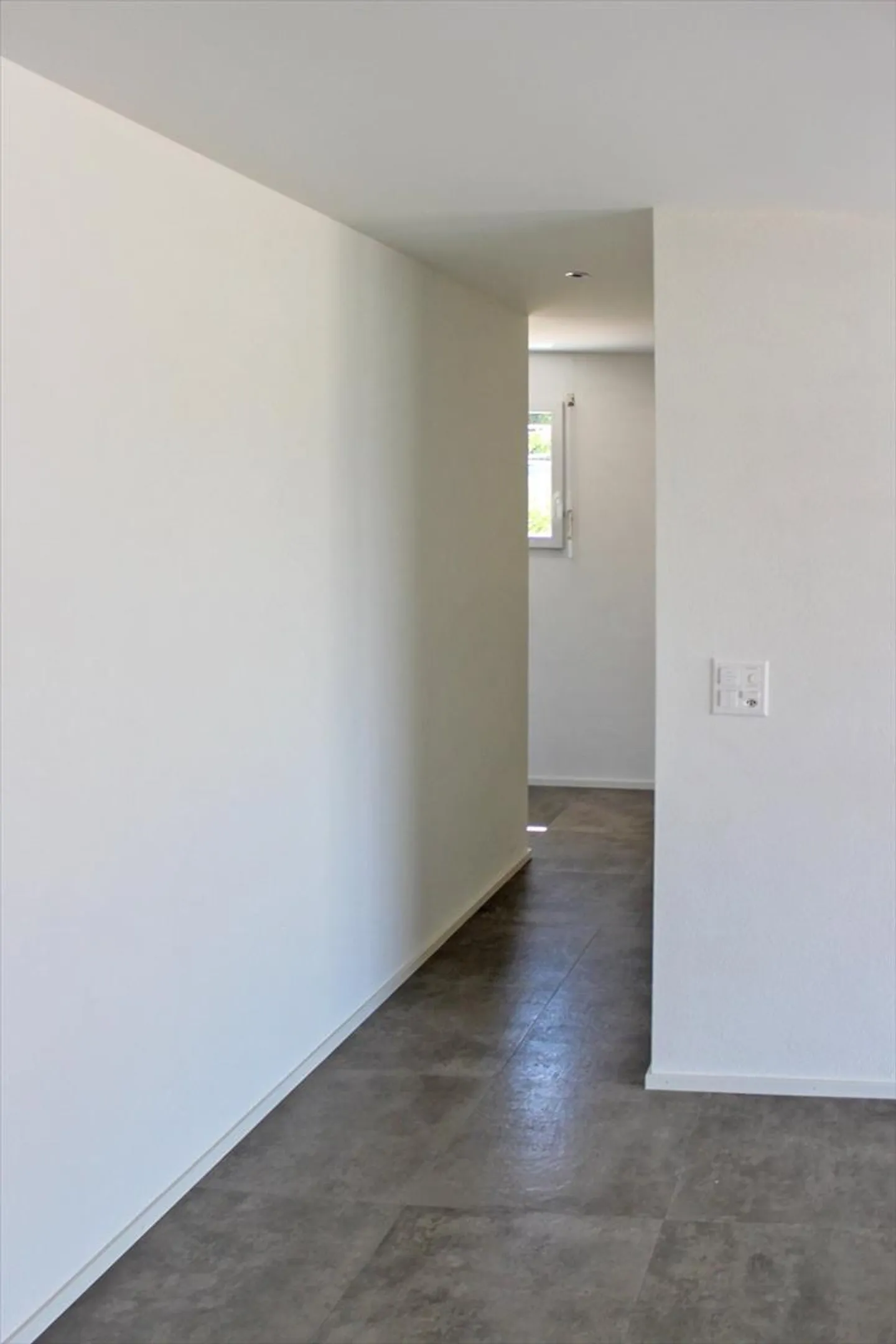 Bell'appartamento di 3,5 locali con terrazza - Foto 9 di 9
